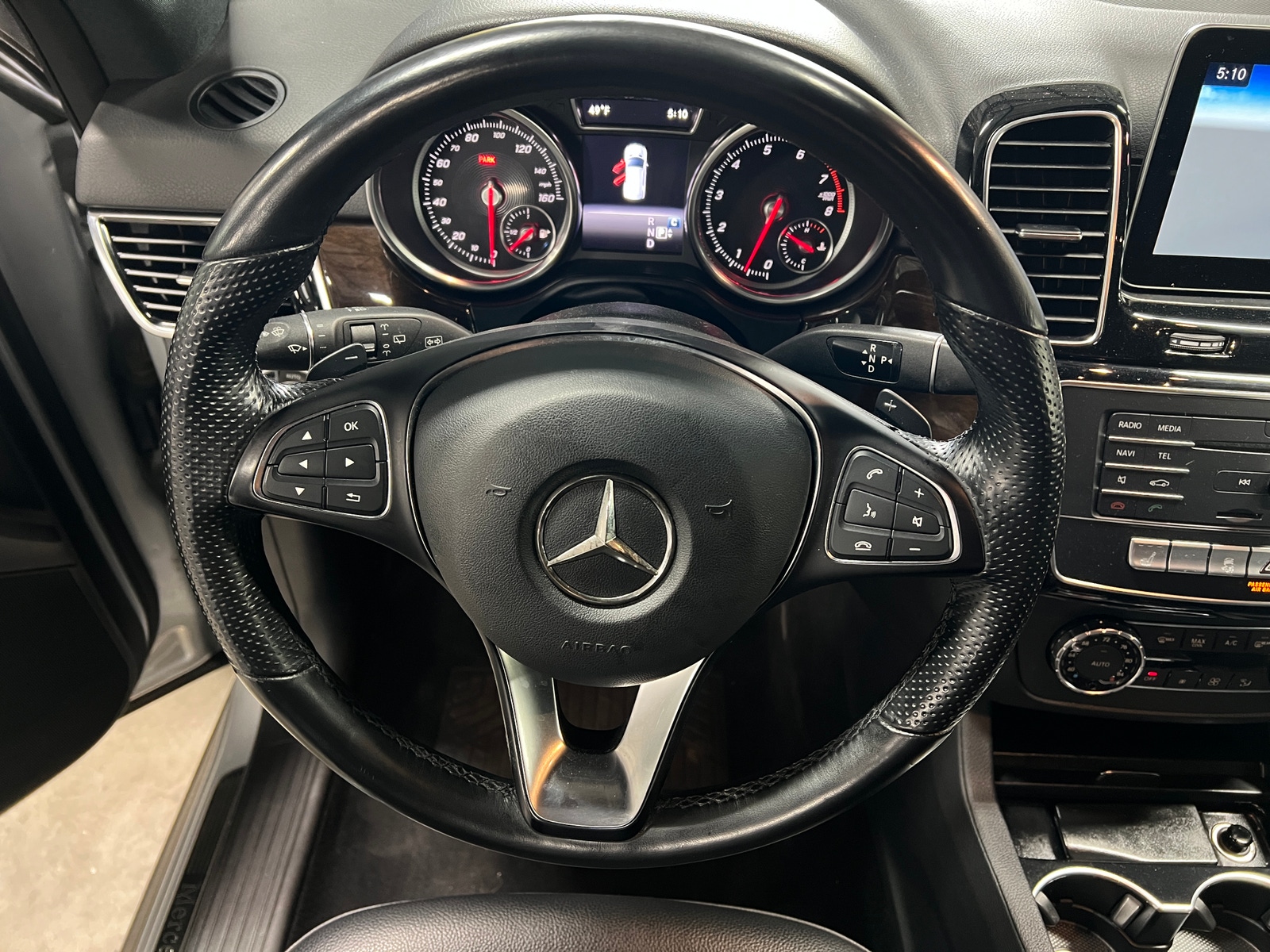 Thumbnail: 2018 Mercedes-Benz GLE - 4