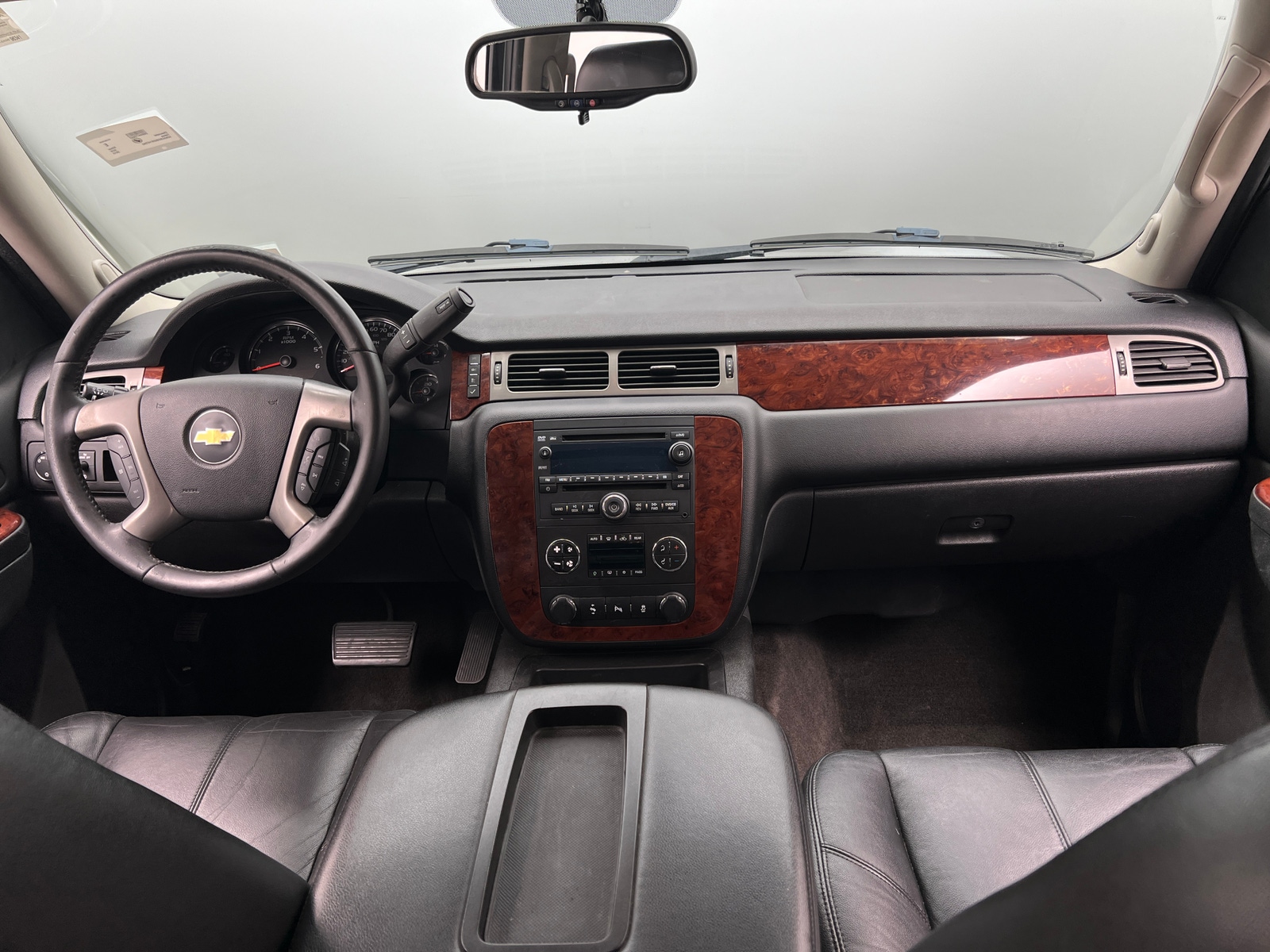 Thumbnail: 2013 Chevrolet Tahoe - 2