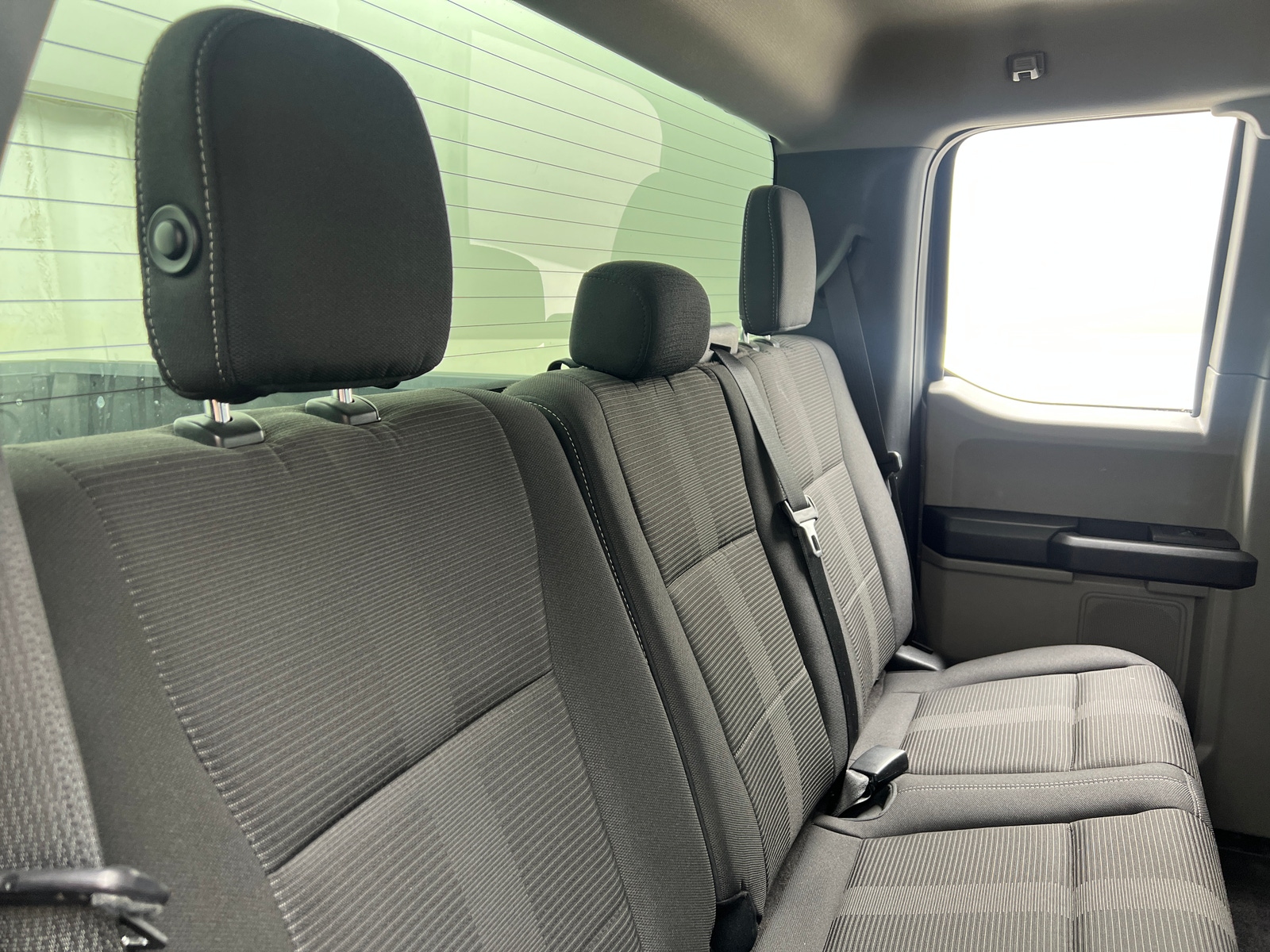 Thumbnail: 2017 Ford Econoline - 6