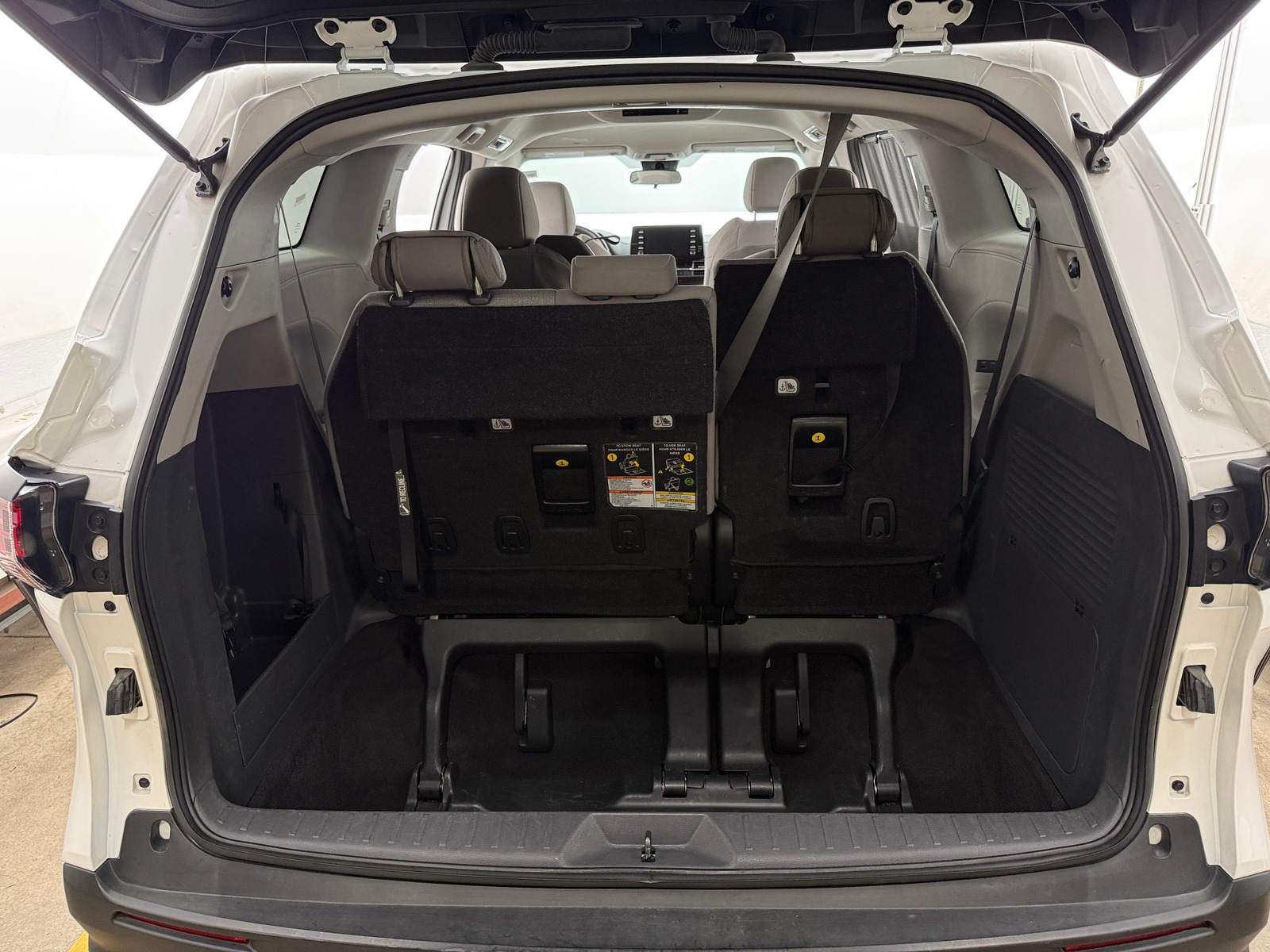 Thumbnail: 2024 Toyota Sienna - 7