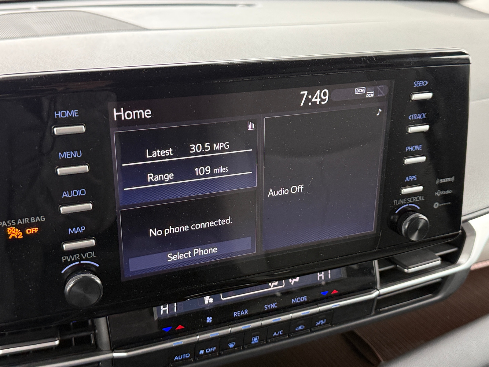 Thumbnail: 2024 Toyota Sienna - 4