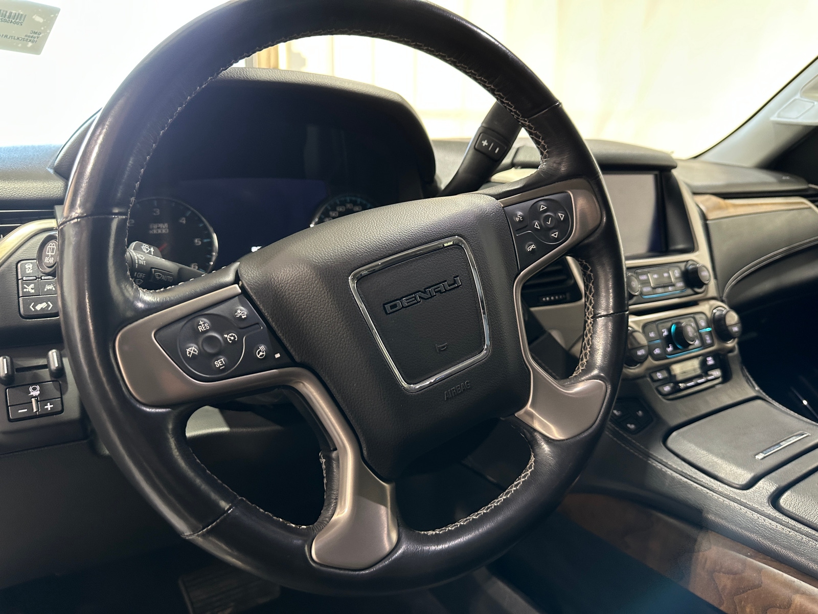 Thumbnail: 2020 GMC Yukon - 4