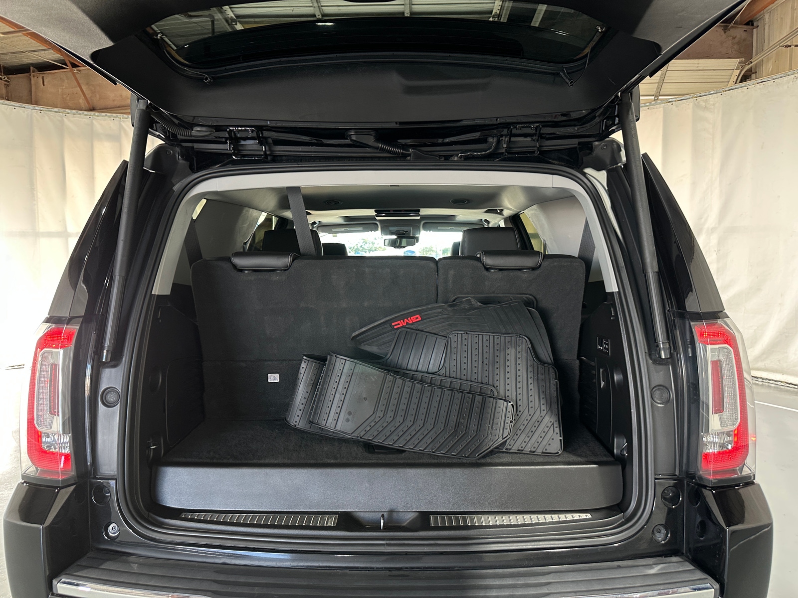 Thumbnail: 2020 GMC Yukon - 6