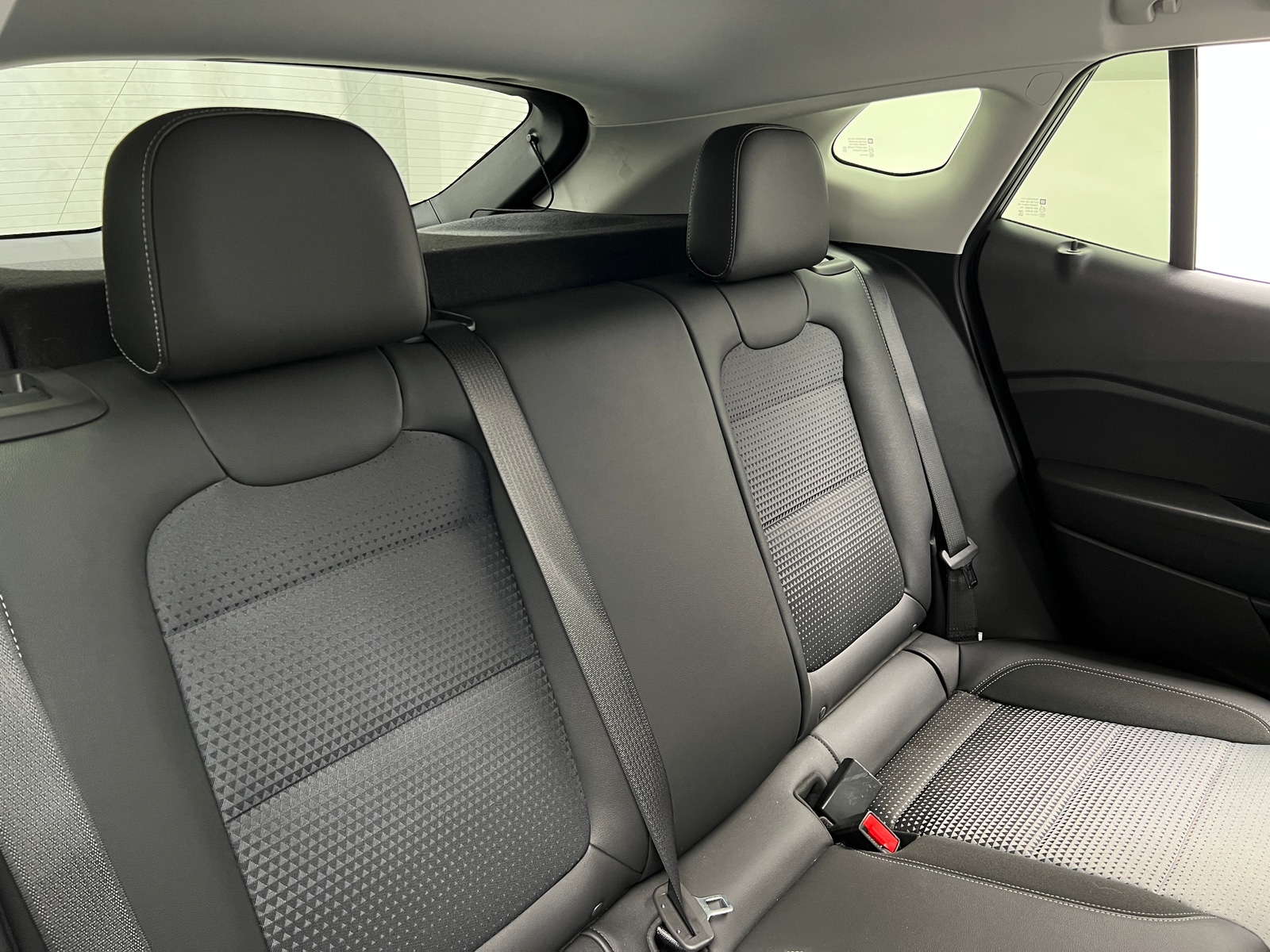 Thumbnail: 2025 Chevrolet Trax - 6