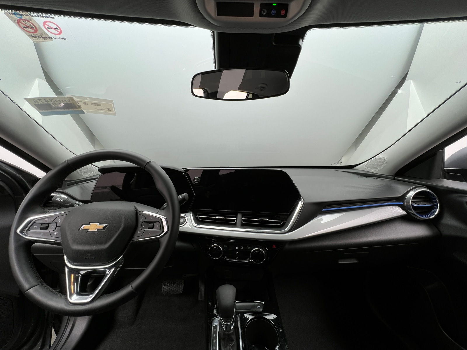 Thumbnail: 2025 Chevrolet Trax - 3
