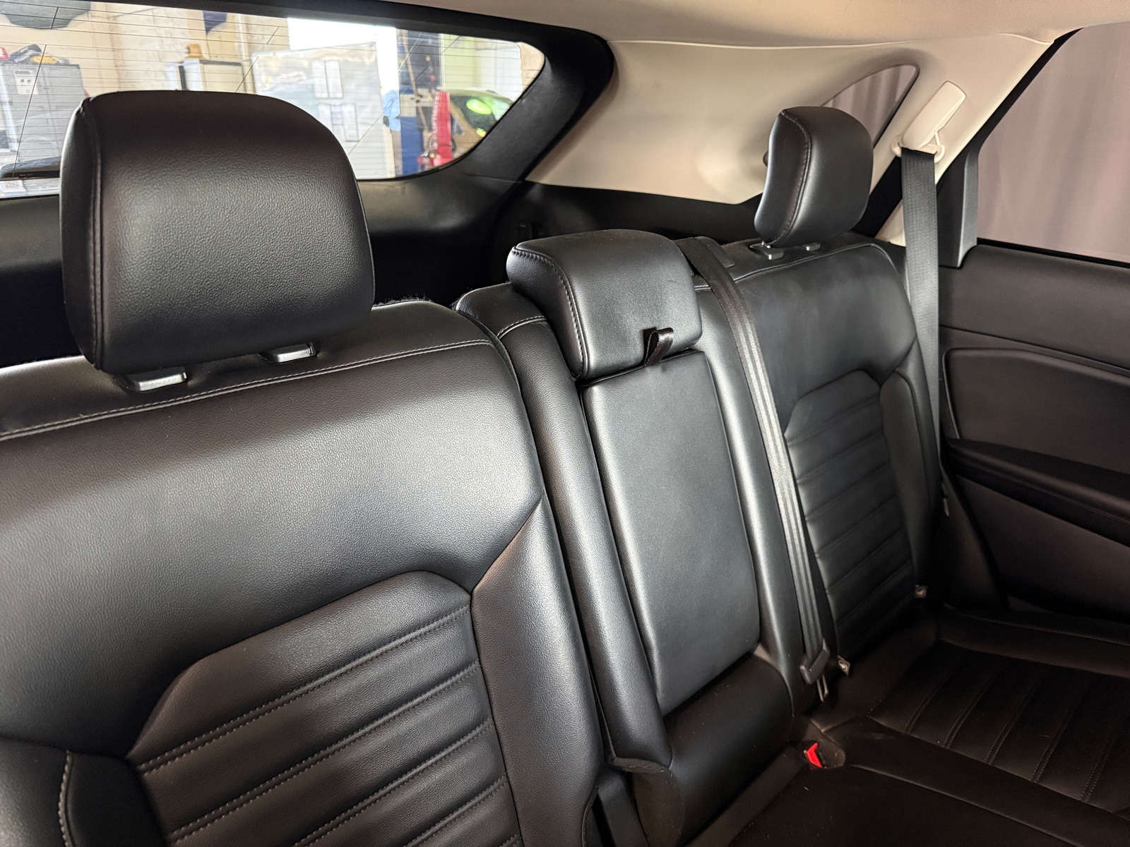 Thumbnail: 2019 Ford Edge - 6