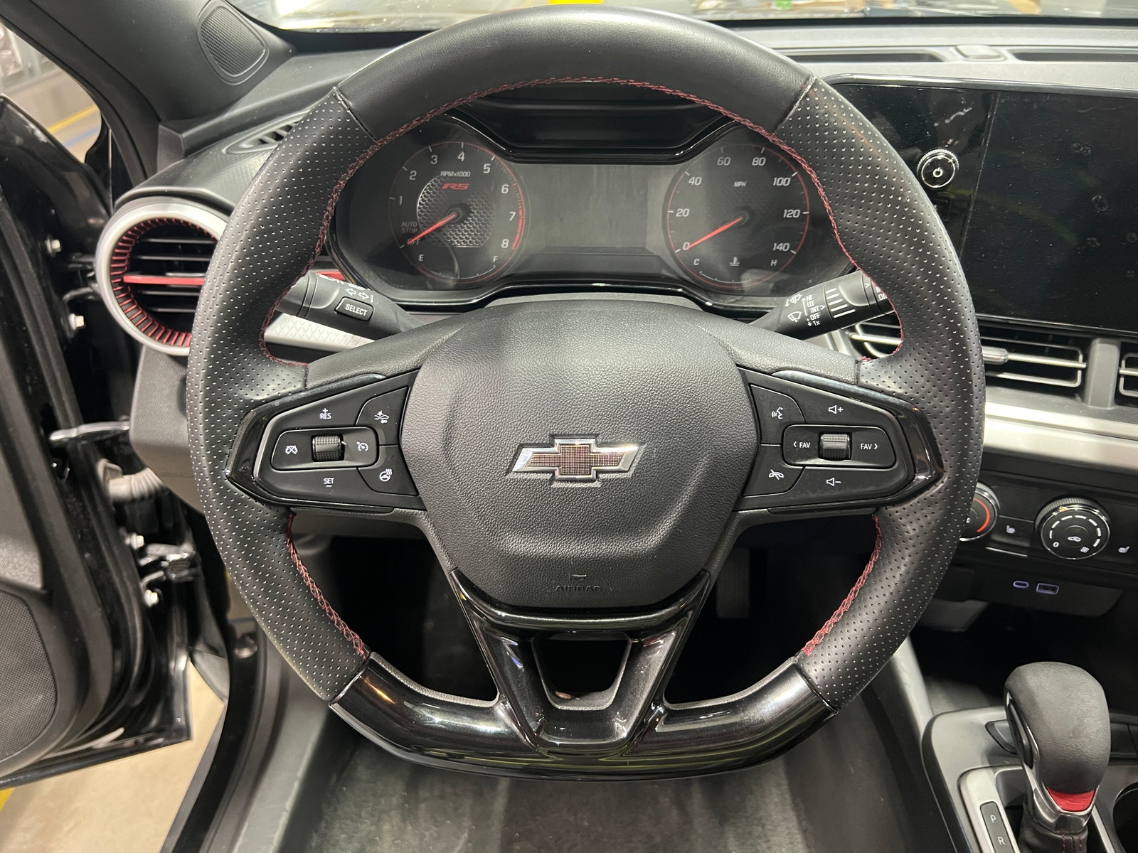 Thumbnail: 2024 Chevrolet Trax - 5