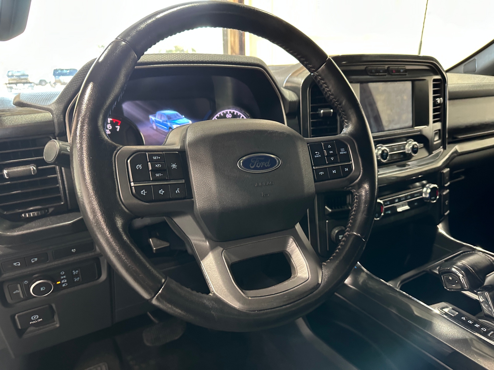 Thumbnail: 2021 Ford Econoline - 4