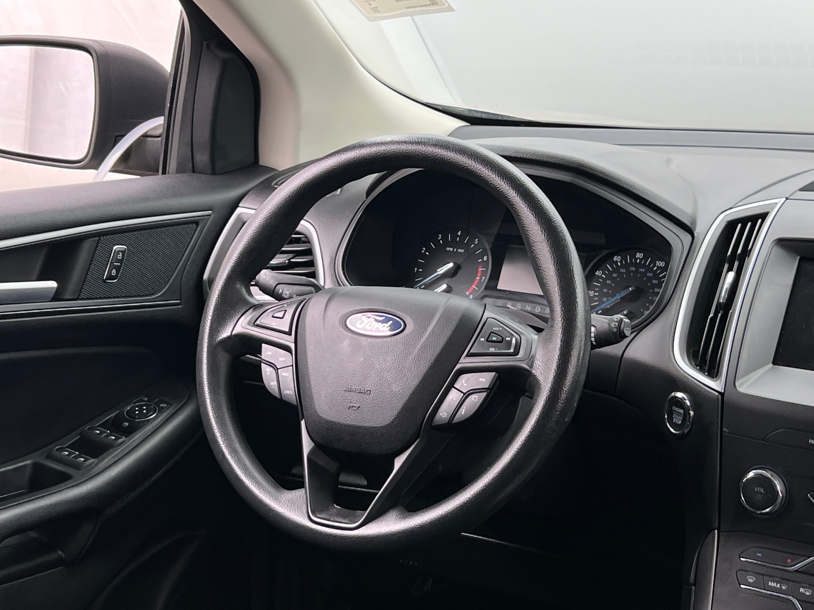 Thumbnail: 2020 Ford Edge - 5