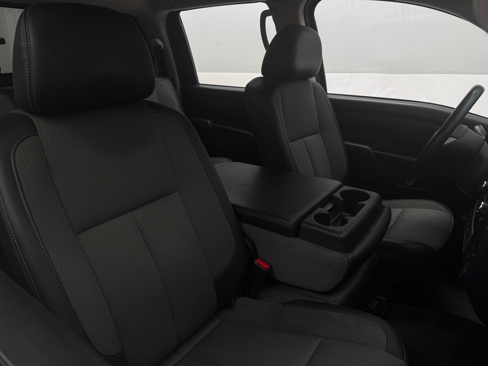 Thumbnail: 2021 Nissan Titan - 2