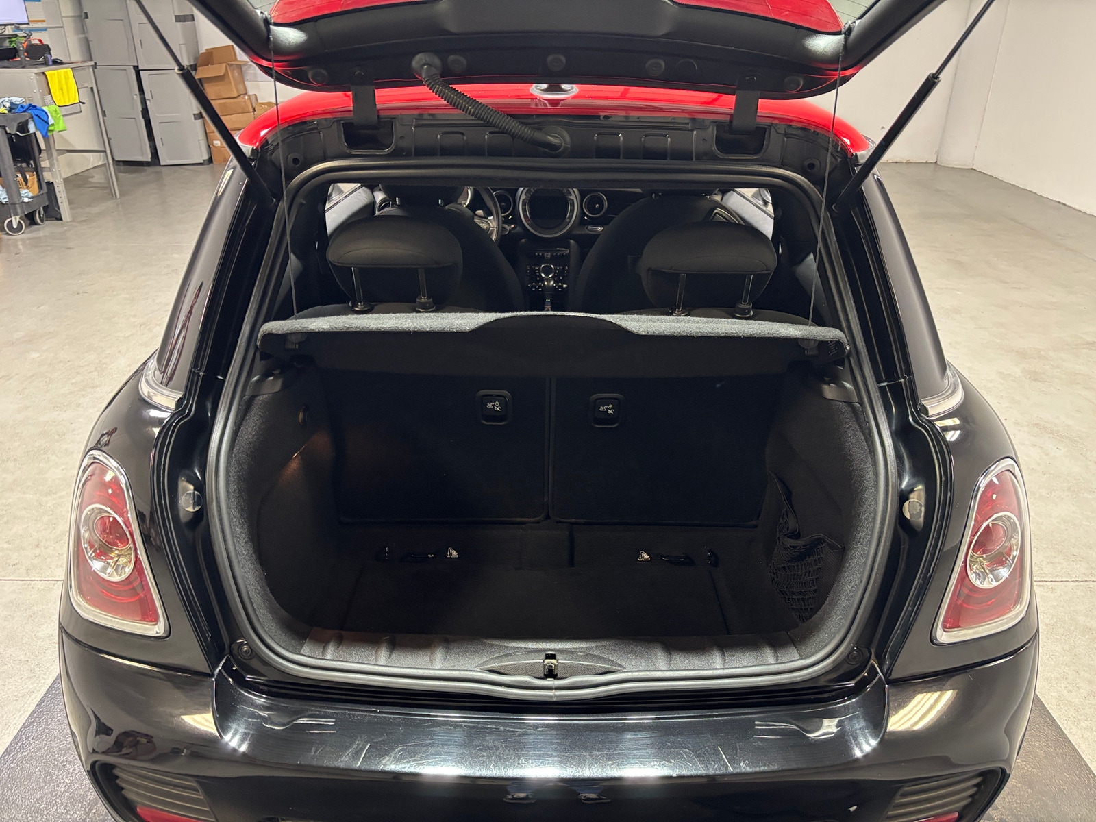 Thumbnail: 2013 MINI Cooper Hardtop - 7