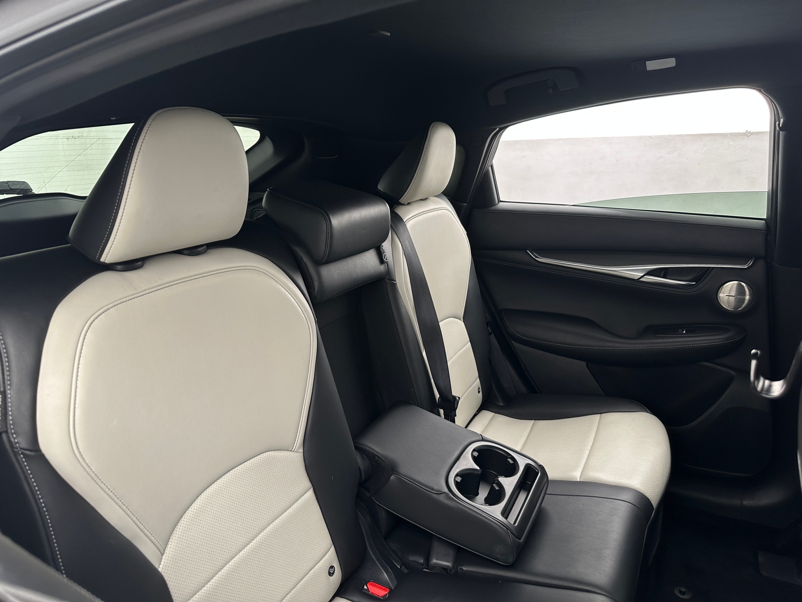 Thumbnail: 2023 INFINITI QX55 - 5