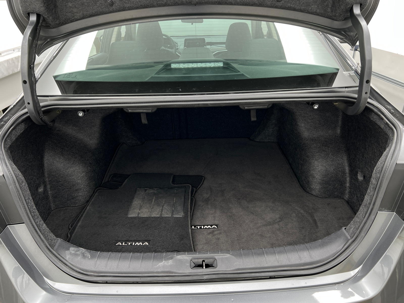 Thumbnail: 2025 Nissan Altima - 7