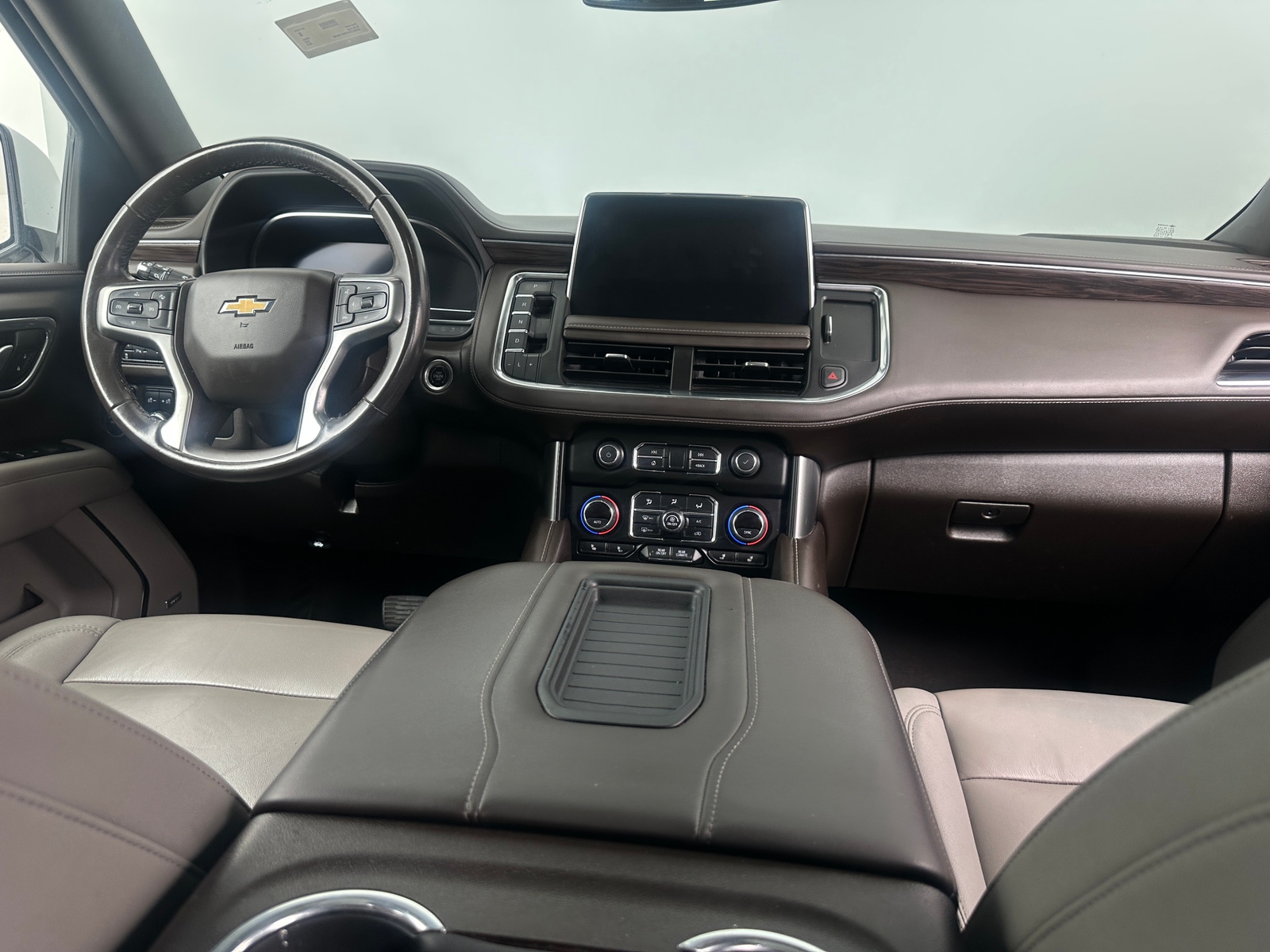 Thumbnail: 2022 Chevrolet Suburban - 2