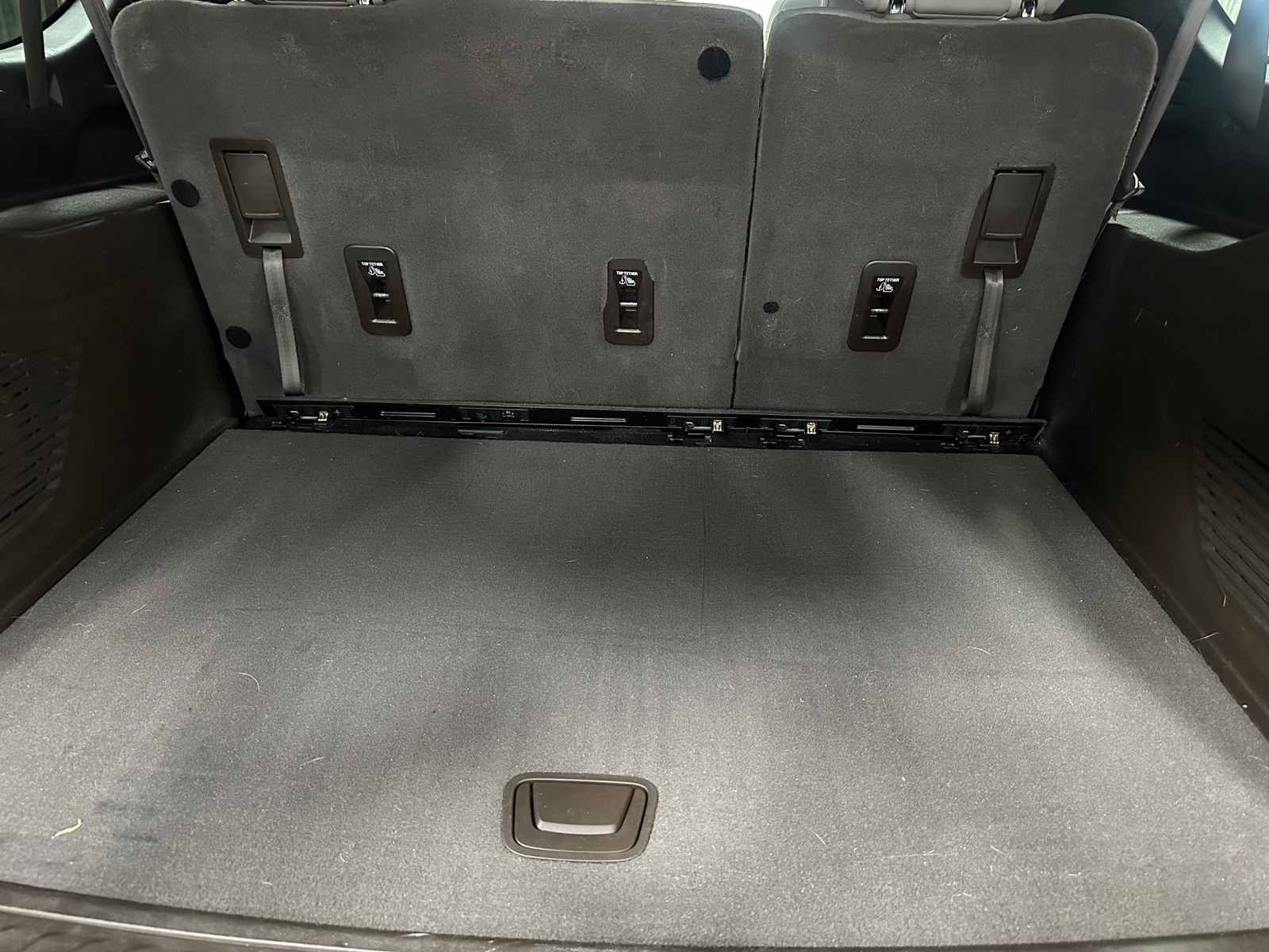 Thumbnail: 2022 Chevrolet Suburban - 6