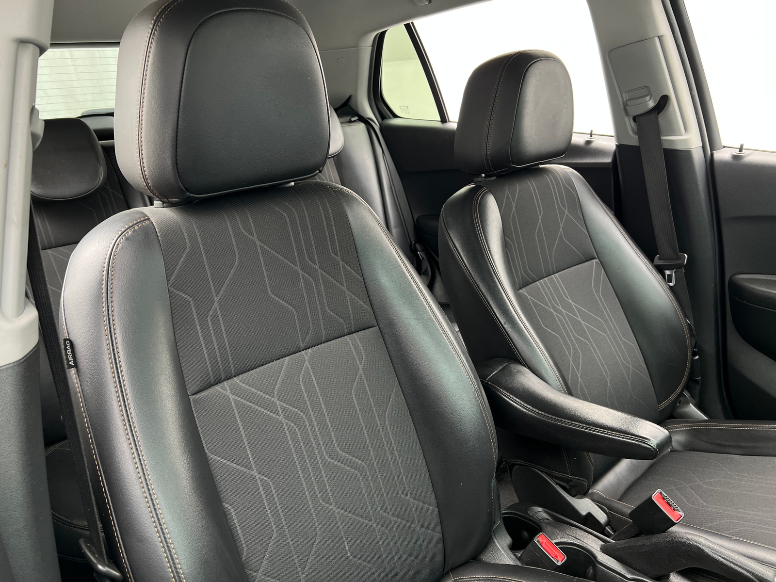 Thumbnail: 2020 Chevrolet Trax - 2