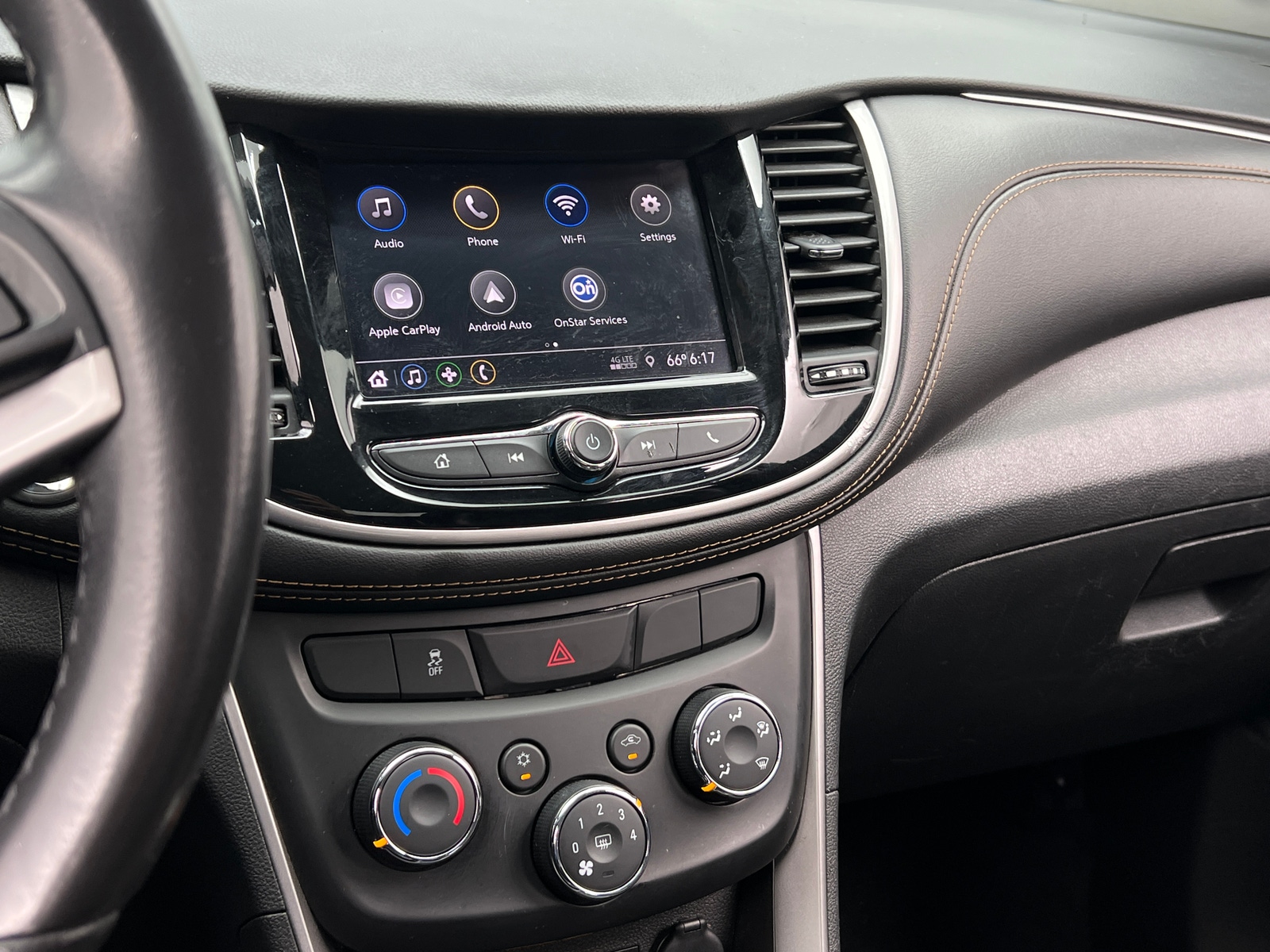 Thumbnail: 2020 Chevrolet Trax - 4