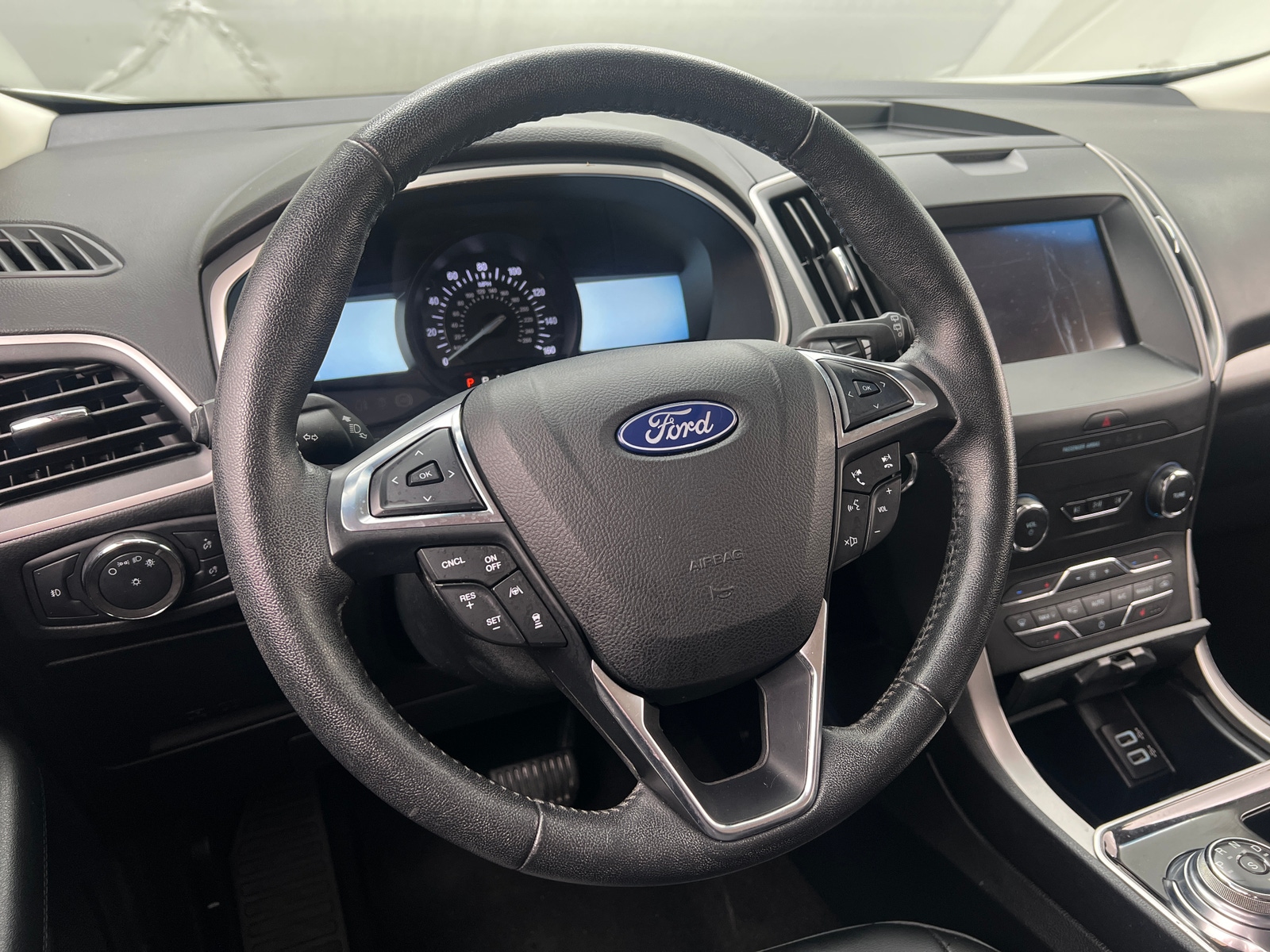 Thumbnail: 2020 Ford Edge - 4