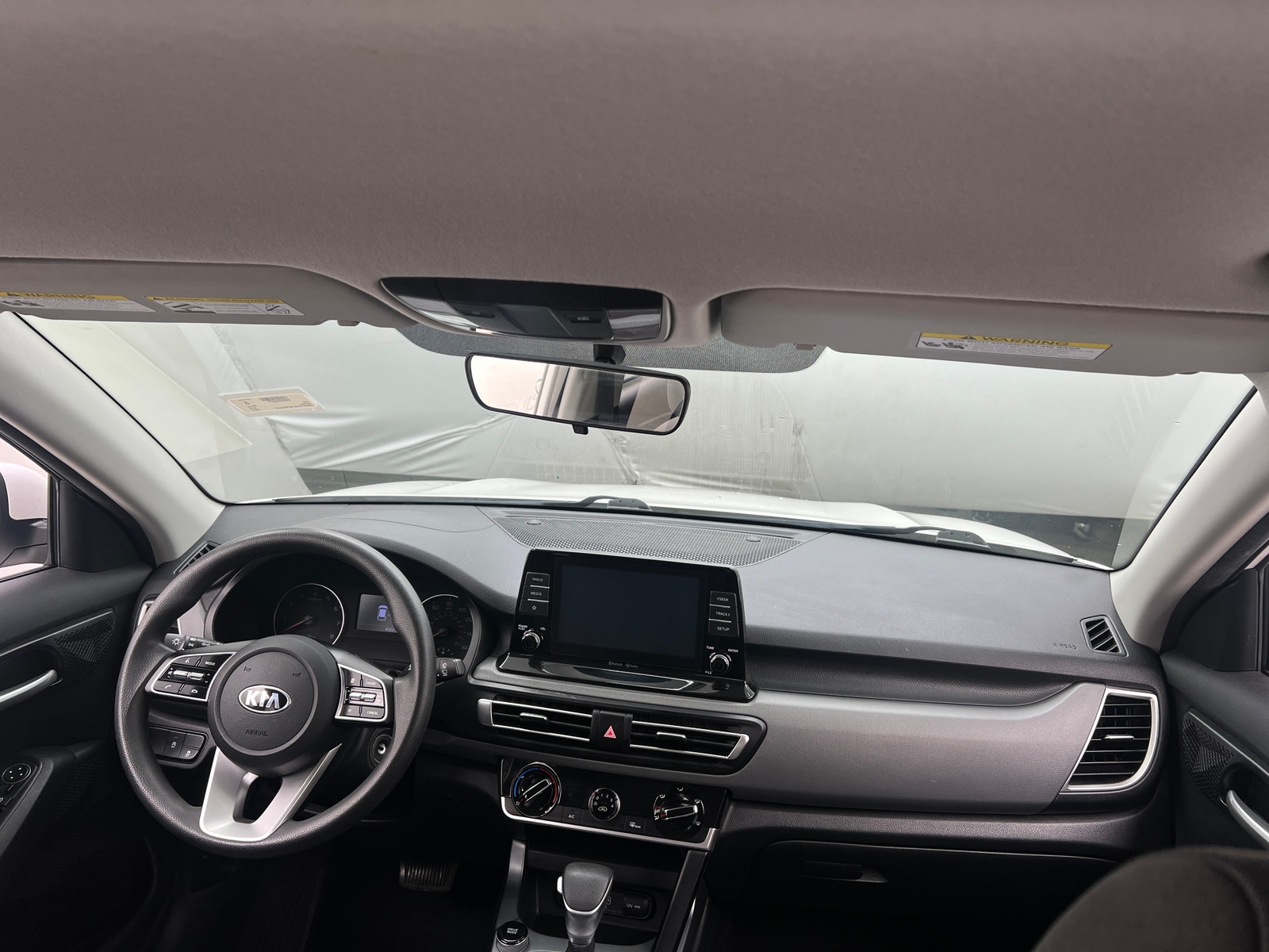 Thumbnail: 2021 Kia Seltos - 3