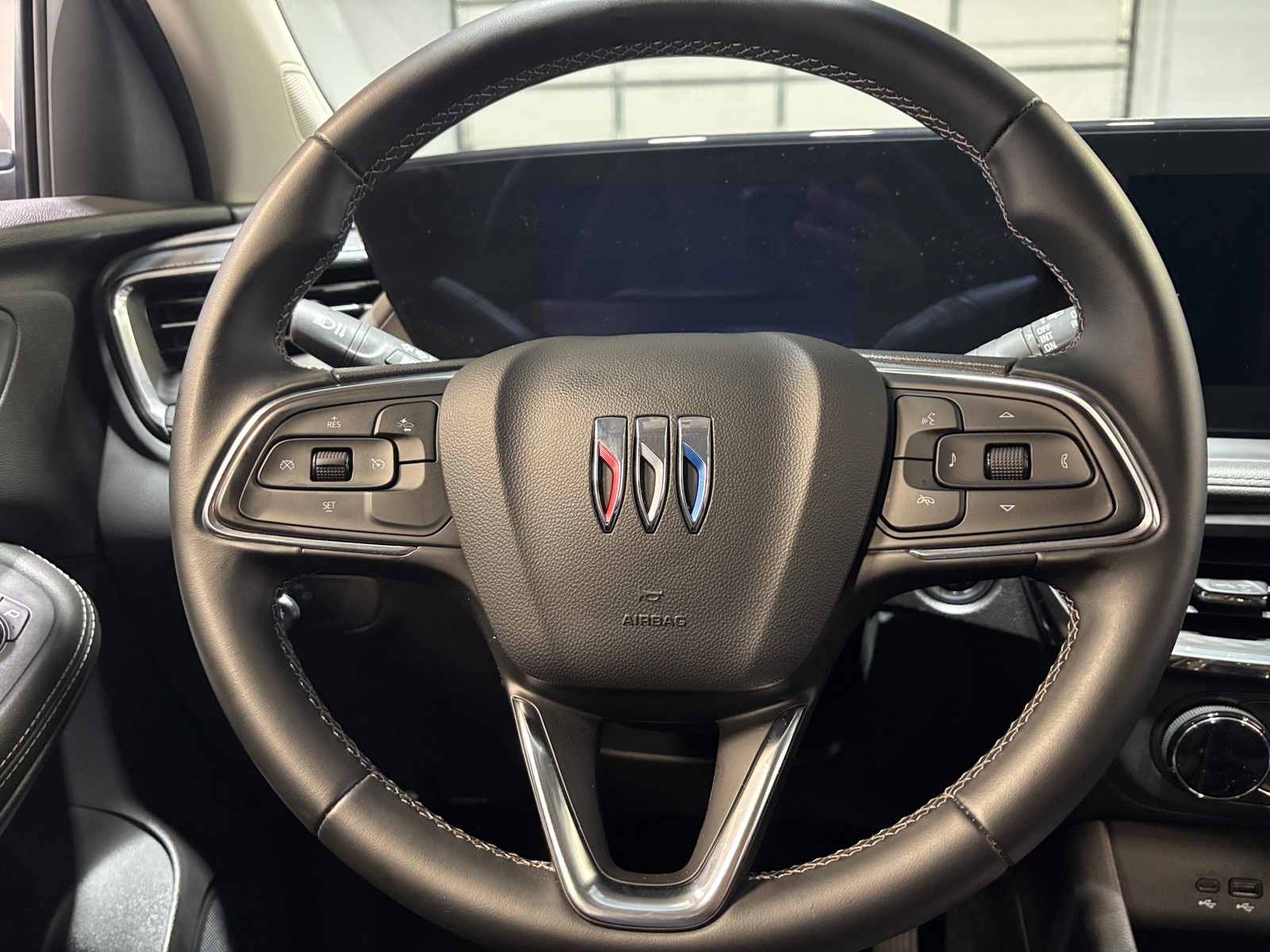 Thumbnail: 2025 Buick Encore GX - 5