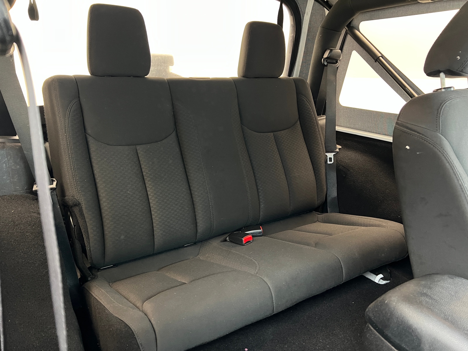 Thumbnail: 2016 Jeep Wrangler - 6