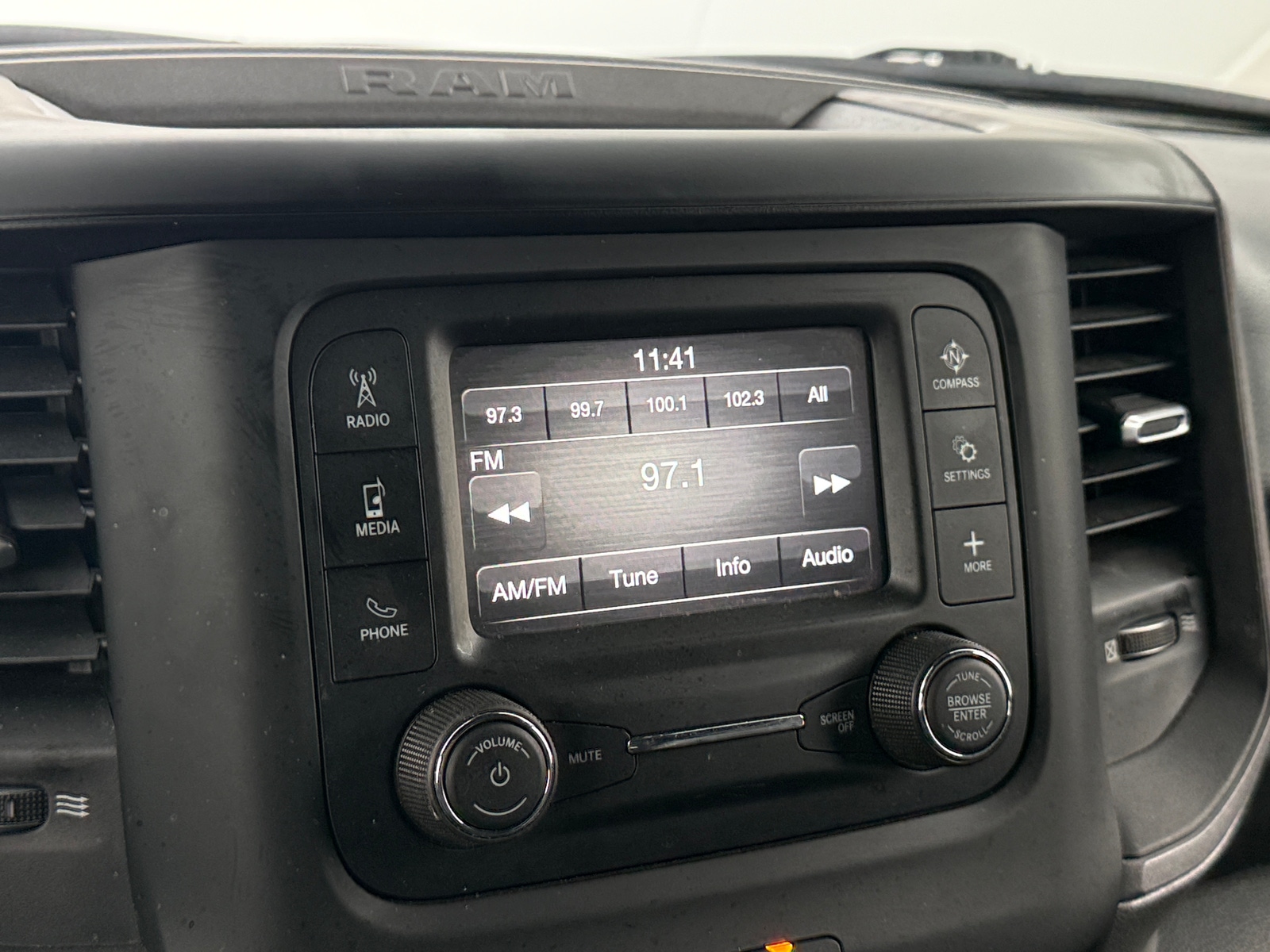 Thumbnail: 2022 RAM 1500 - 4