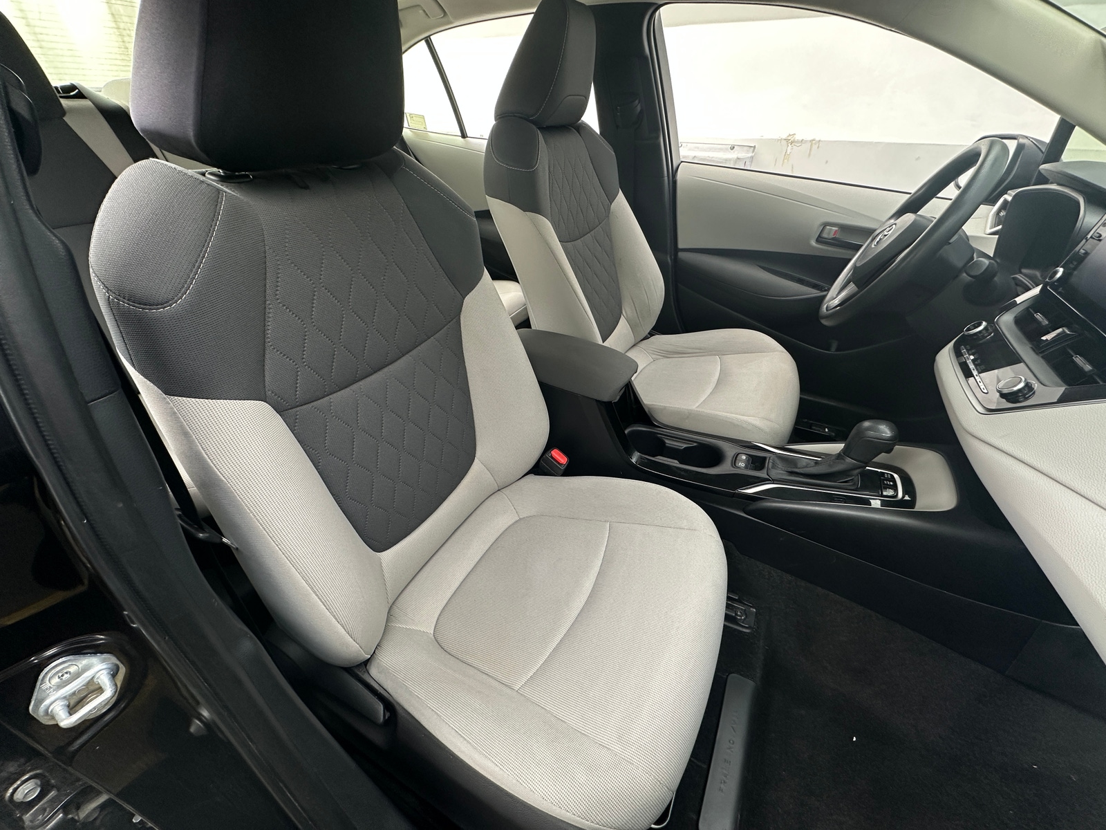 Thumbnail: 2022 Toyota Corolla - 2