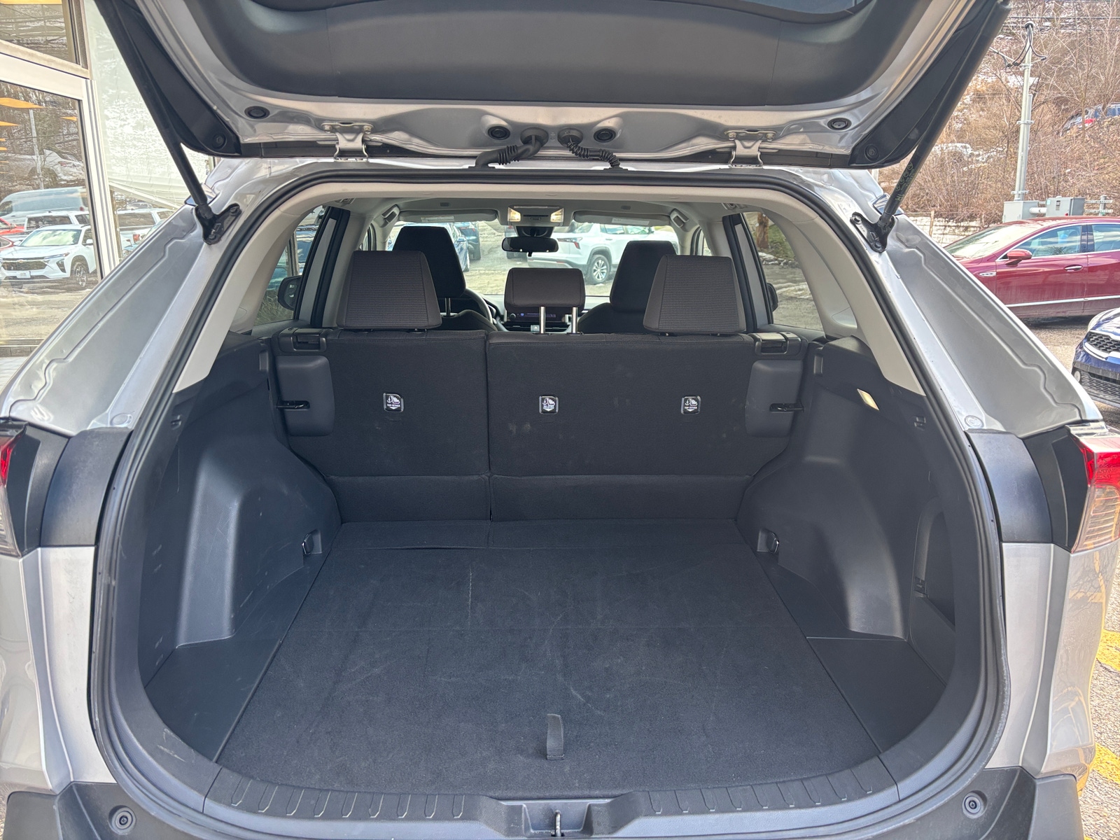 Thumbnail: 2025 Toyota RAV4 - 6