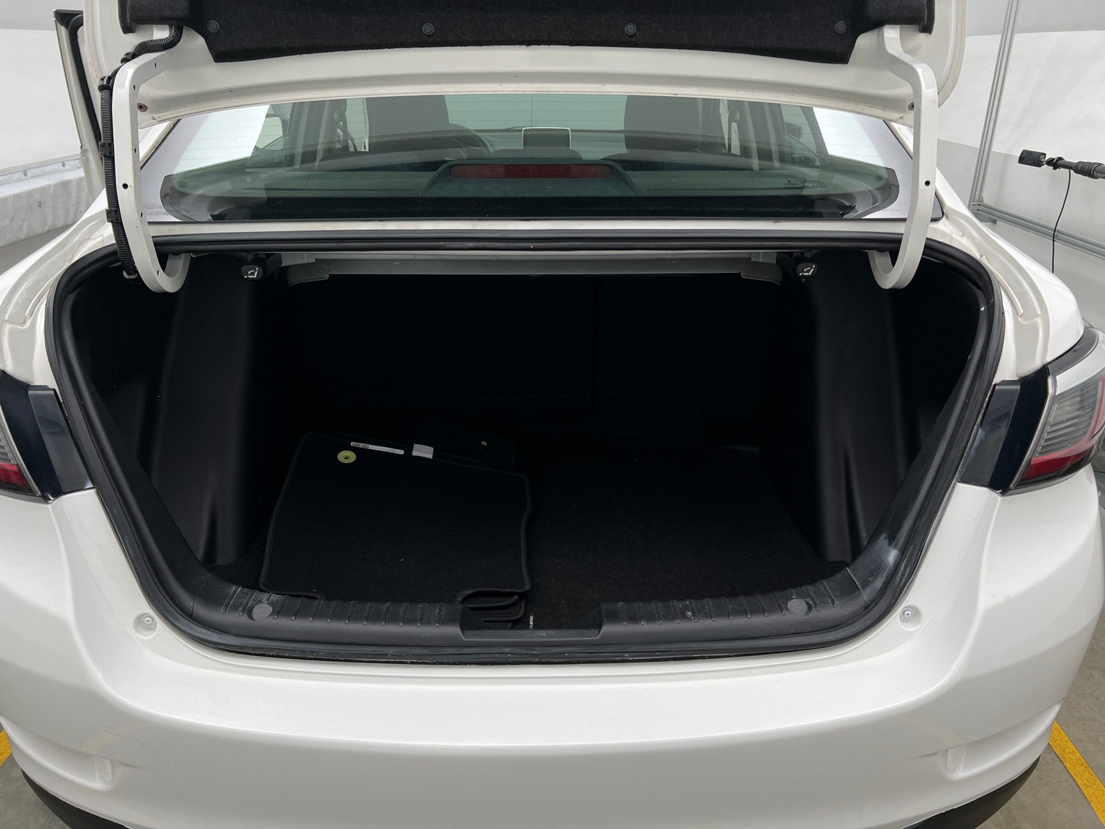 Thumbnail: 2017 Toyota Yaris iA - 7