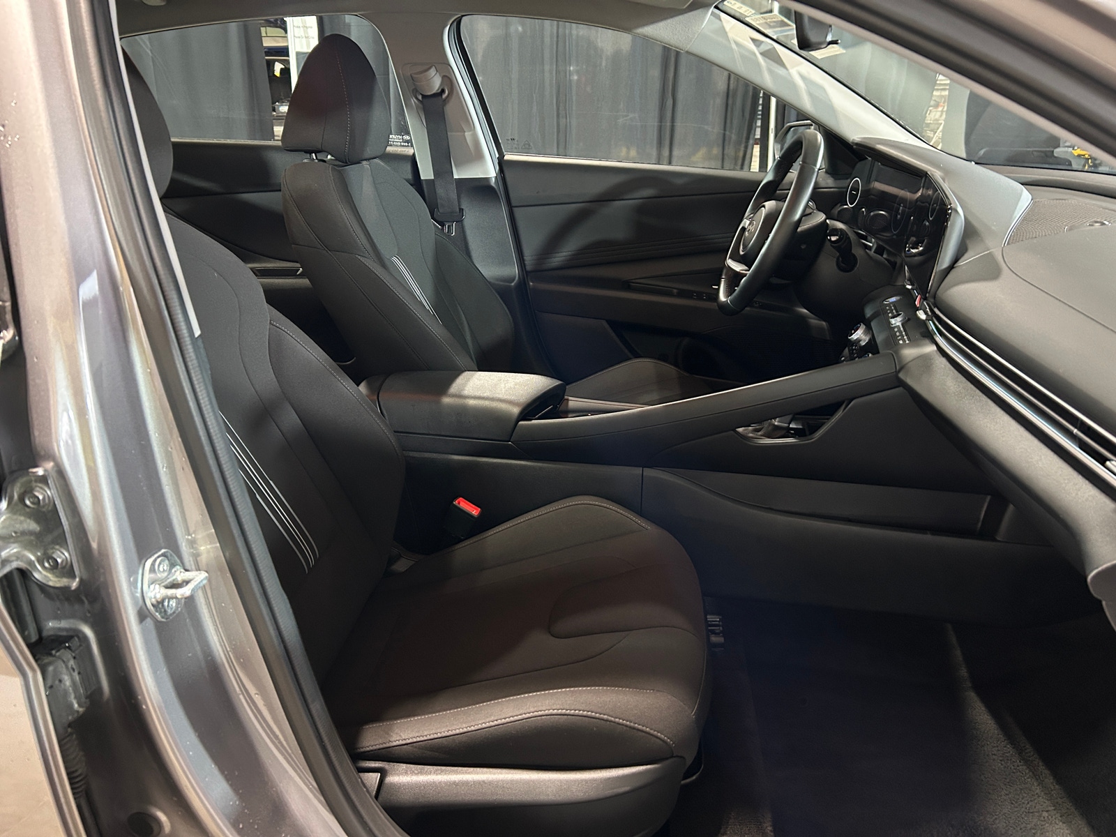 Thumbnail: 2025 Hyundai Elantra - 2