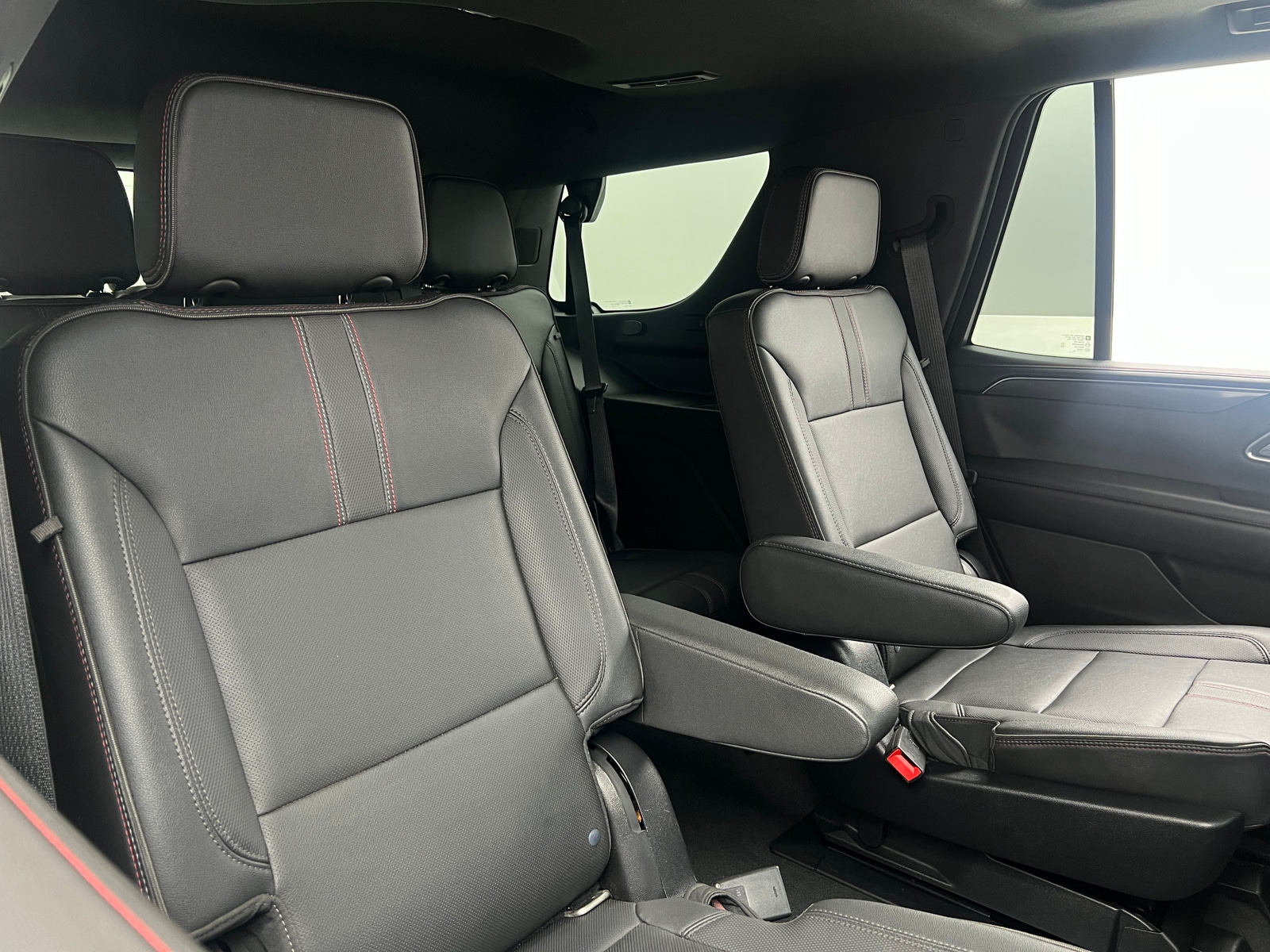 Thumbnail: 2021 Chevrolet Tahoe - 5