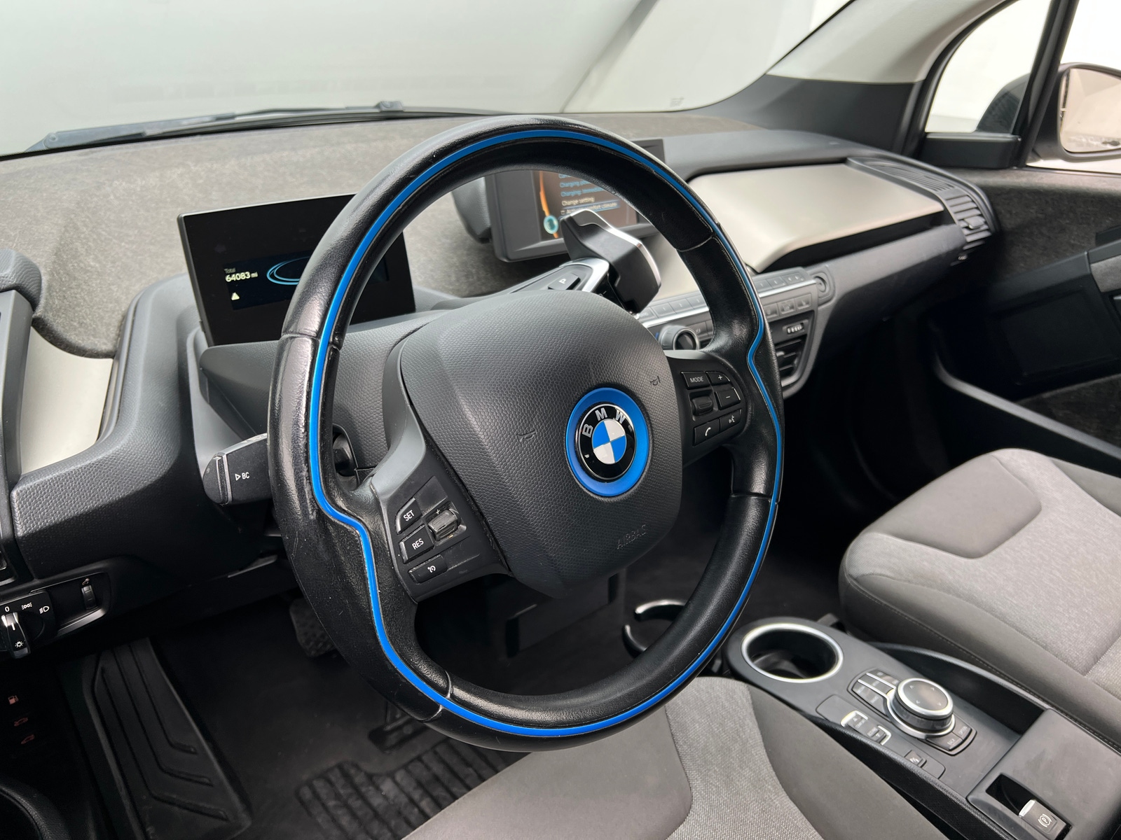 Thumbnail: 2018 BMW i3 - 5