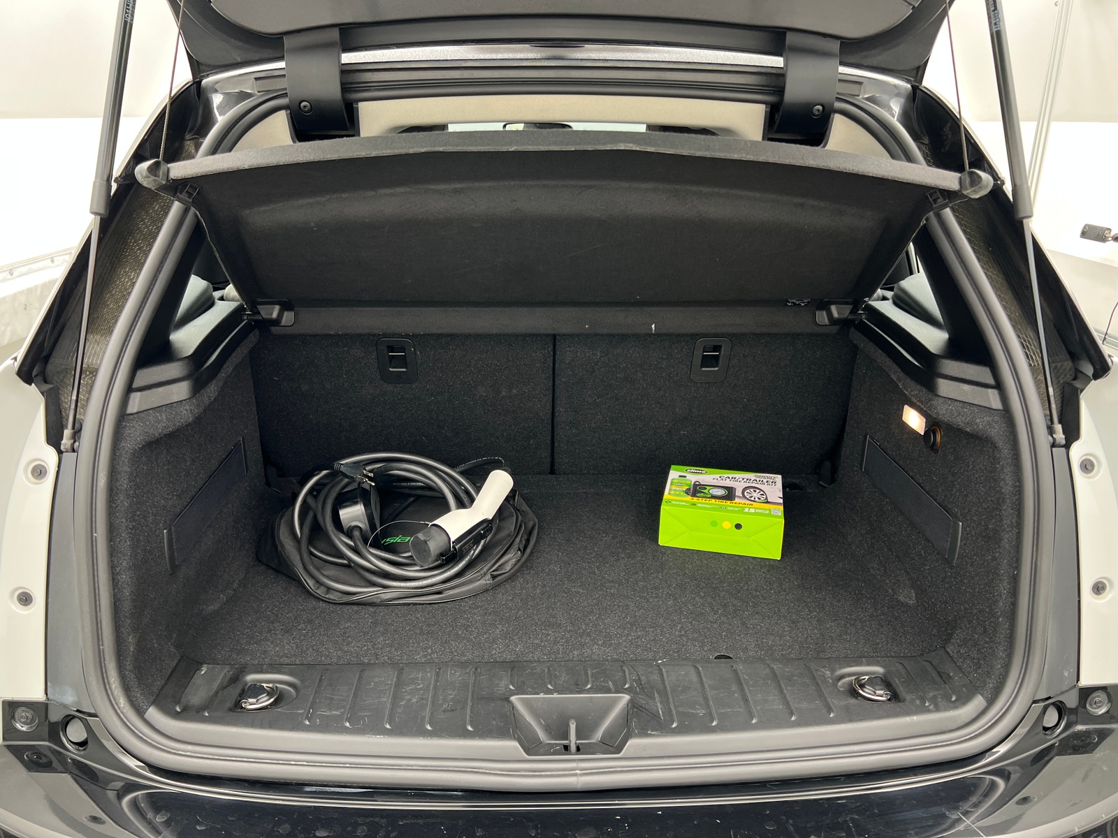 Thumbnail: 2018 BMW i3 - 7