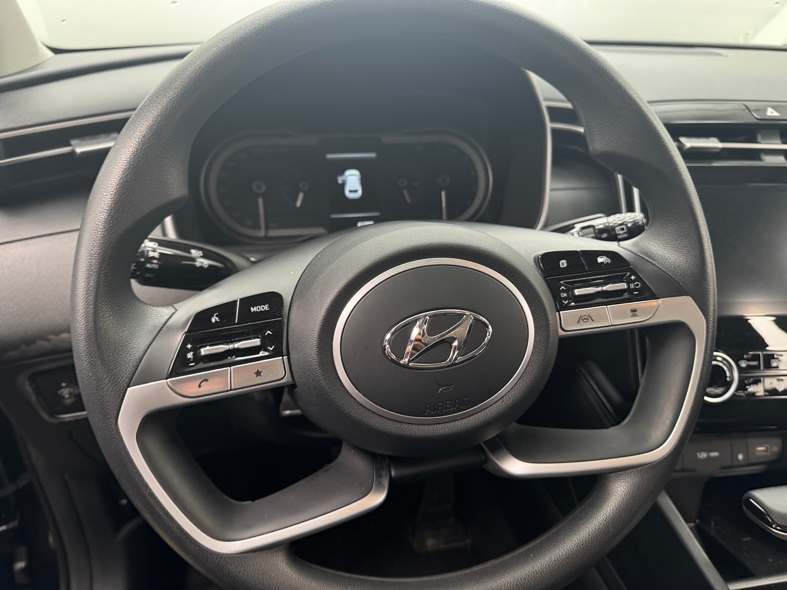 Thumbnail: 2023 Hyundai Tucson - 5