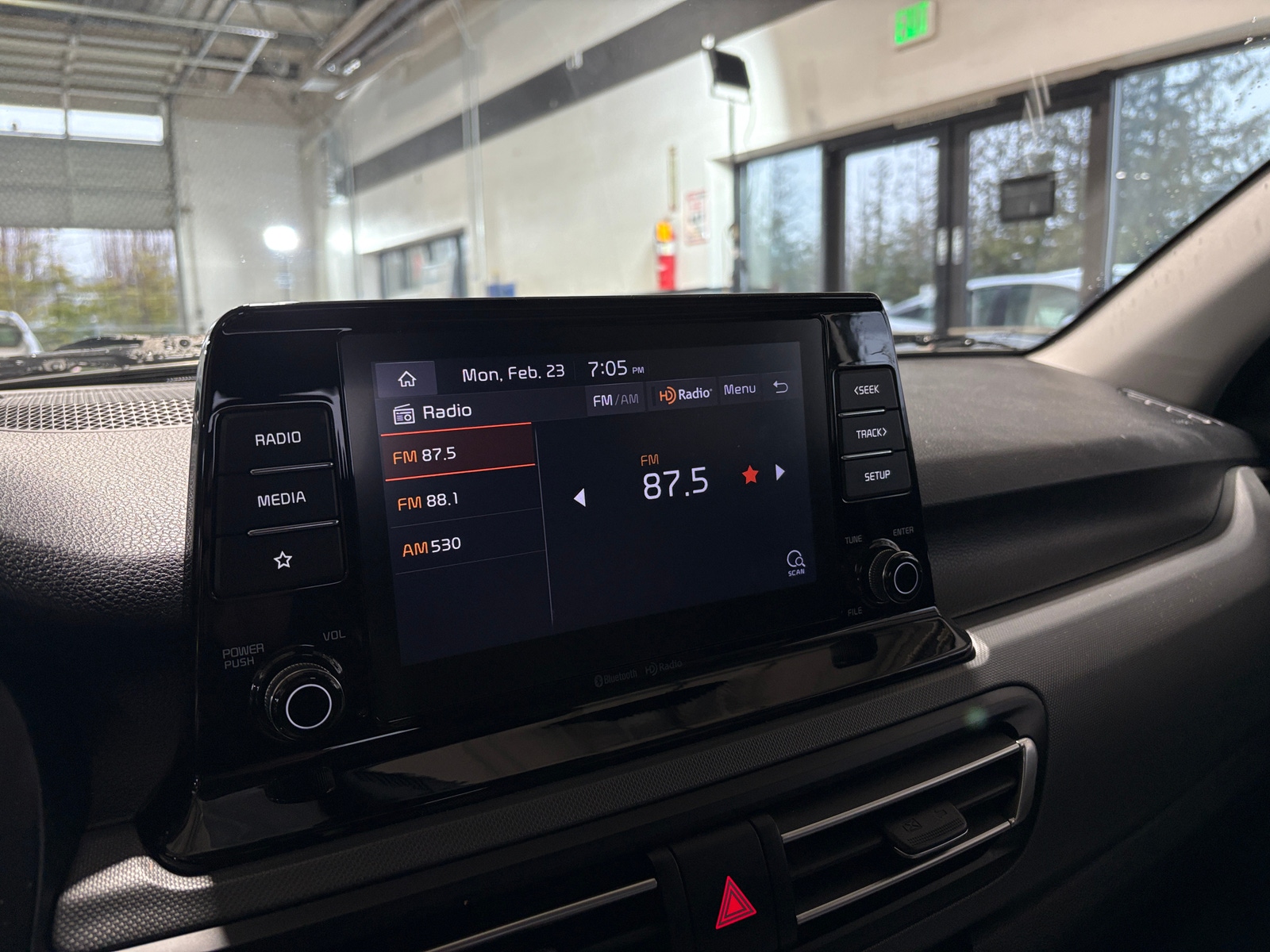 Thumbnail: 2023 Kia Seltos - 4