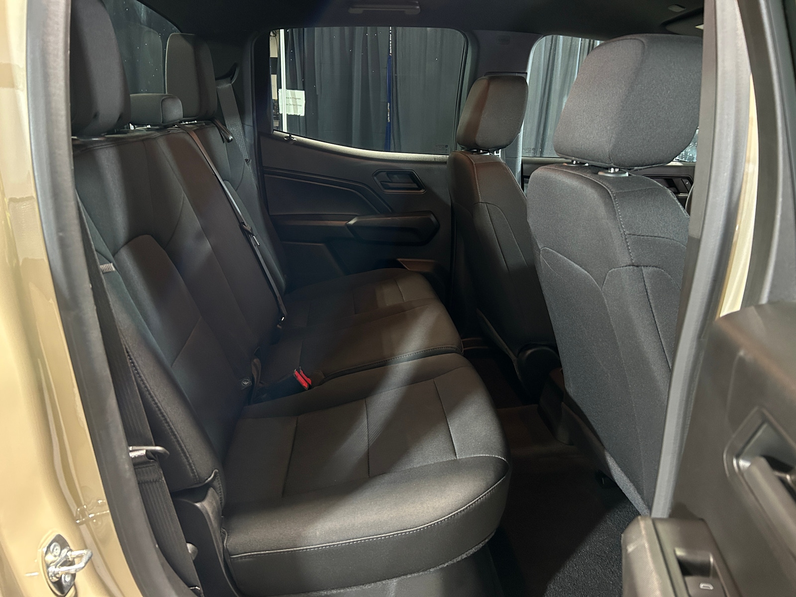 Thumbnail: 2024 Chevrolet Colorado - 6