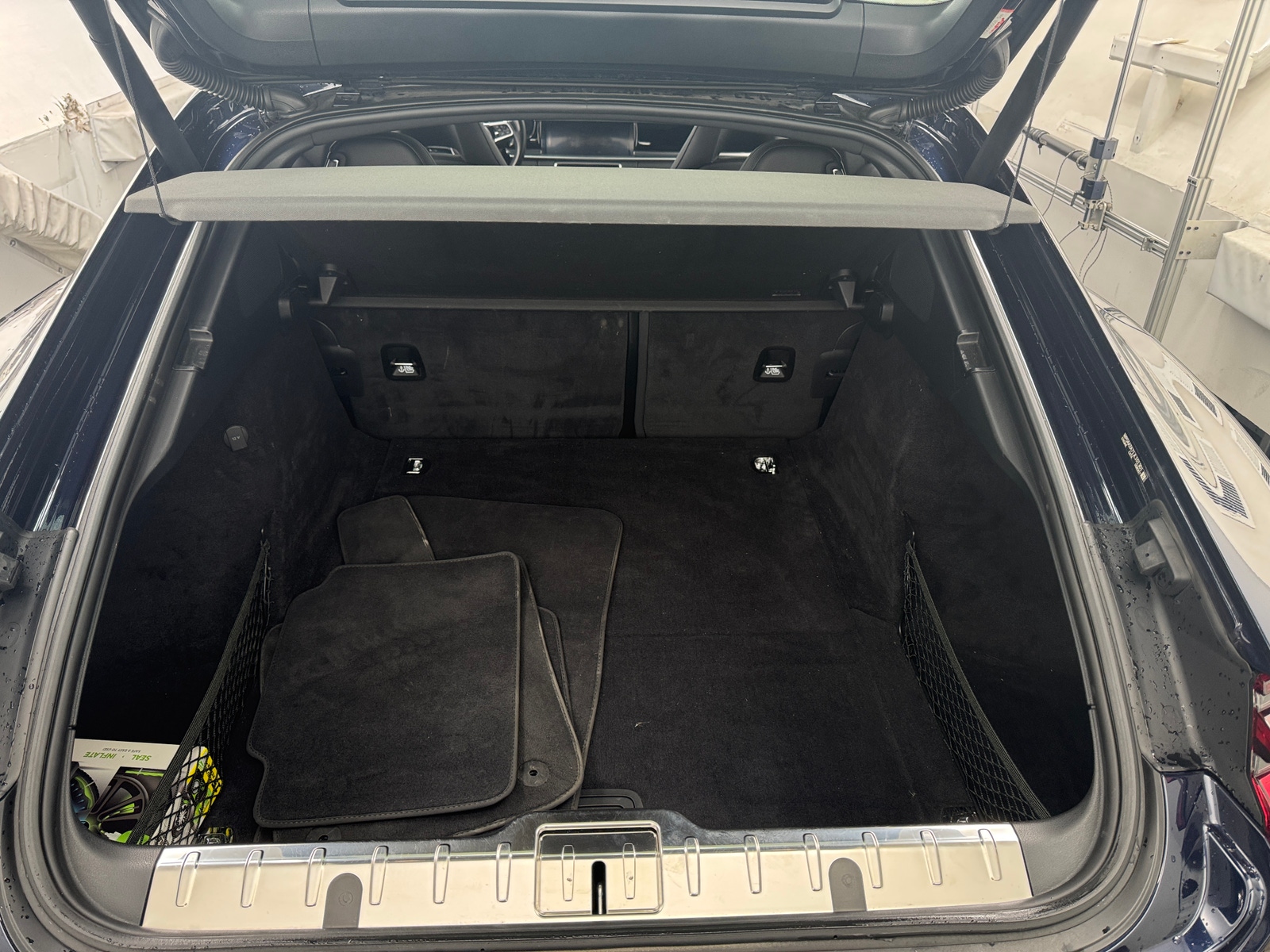 Thumbnail: 2018 Porsche Panamera - 6