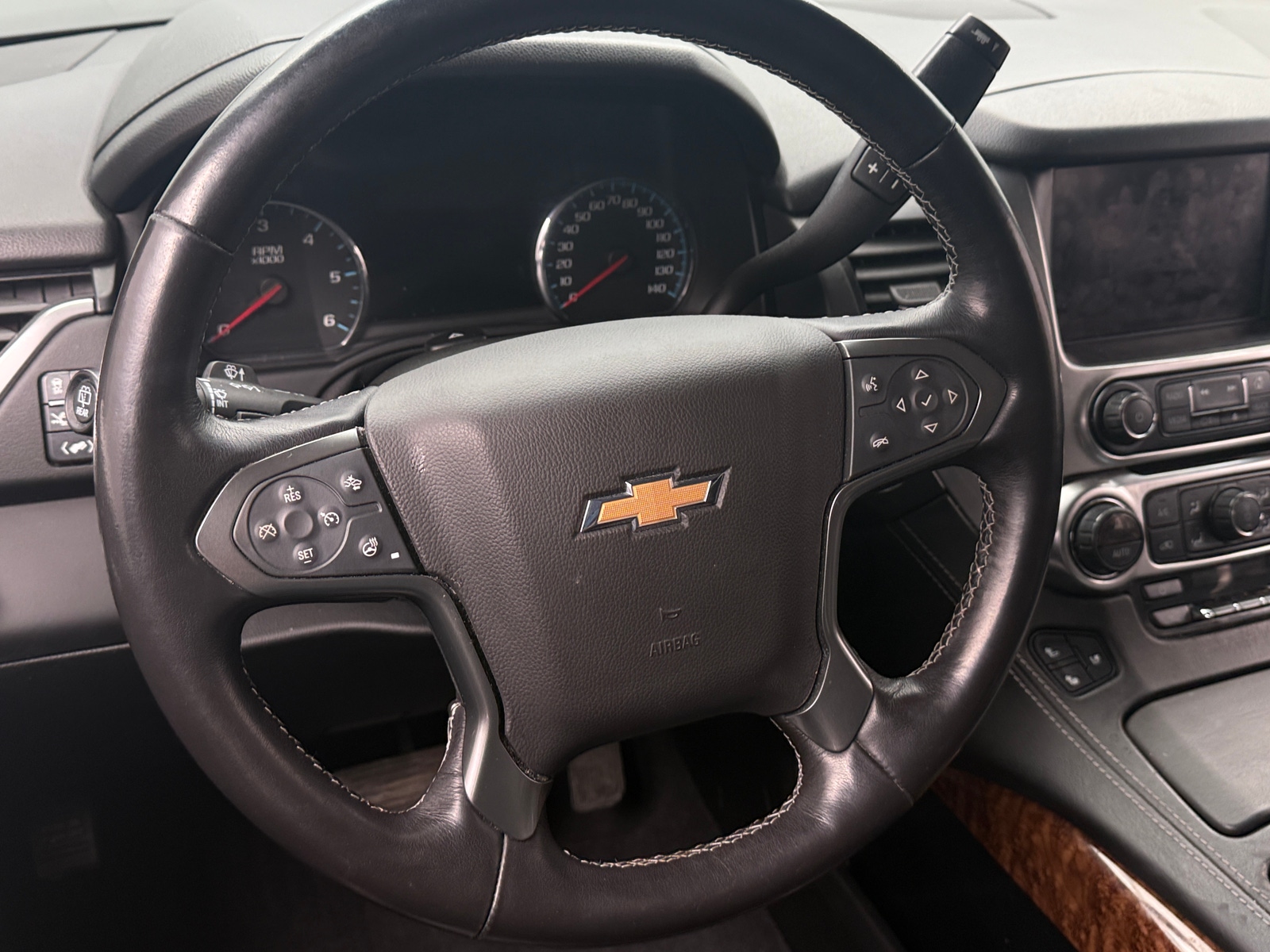 Thumbnail: 2020 Chevrolet Tahoe - 4