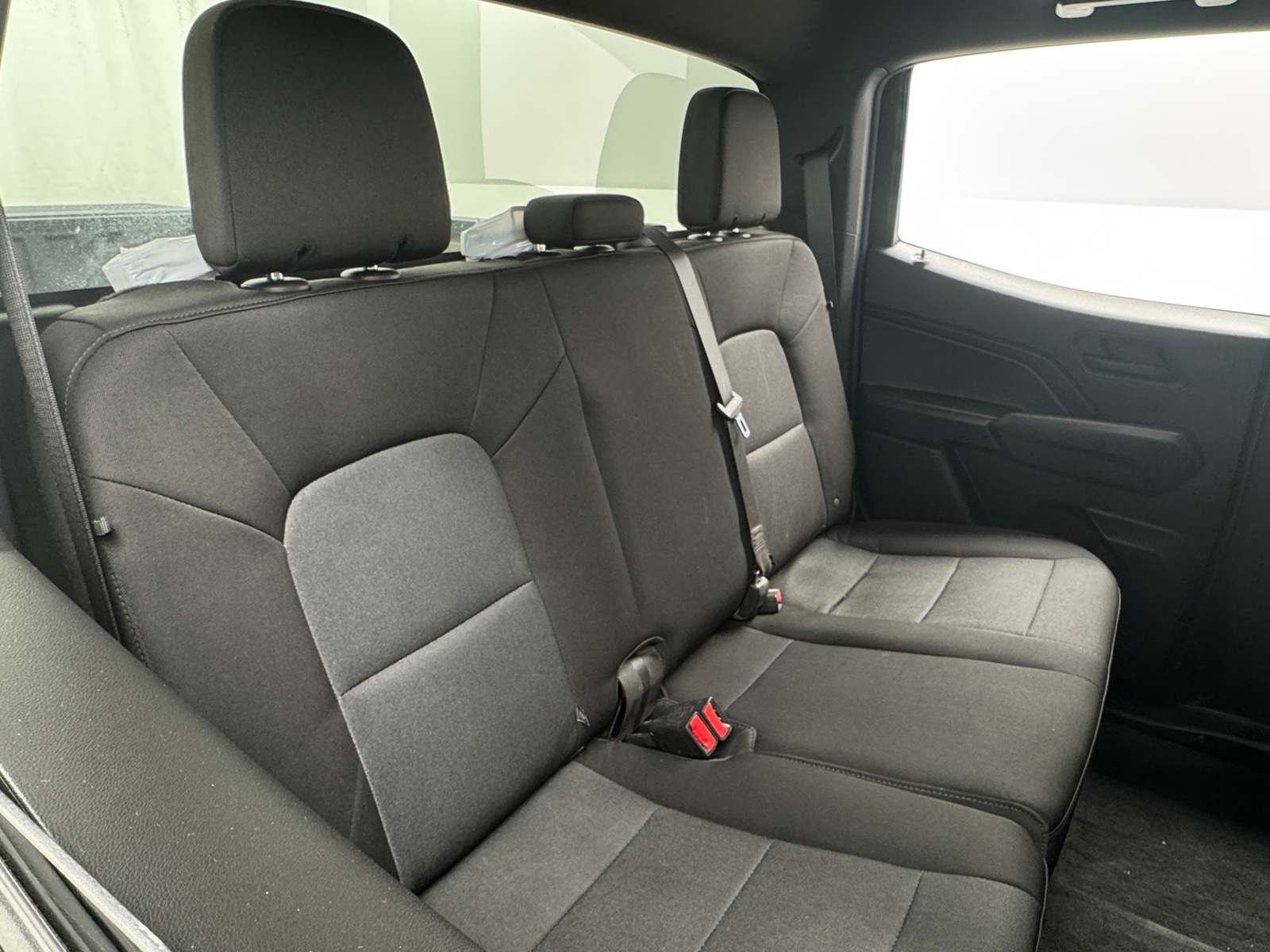 Thumbnail: 2023 Chevrolet Colorado - 6