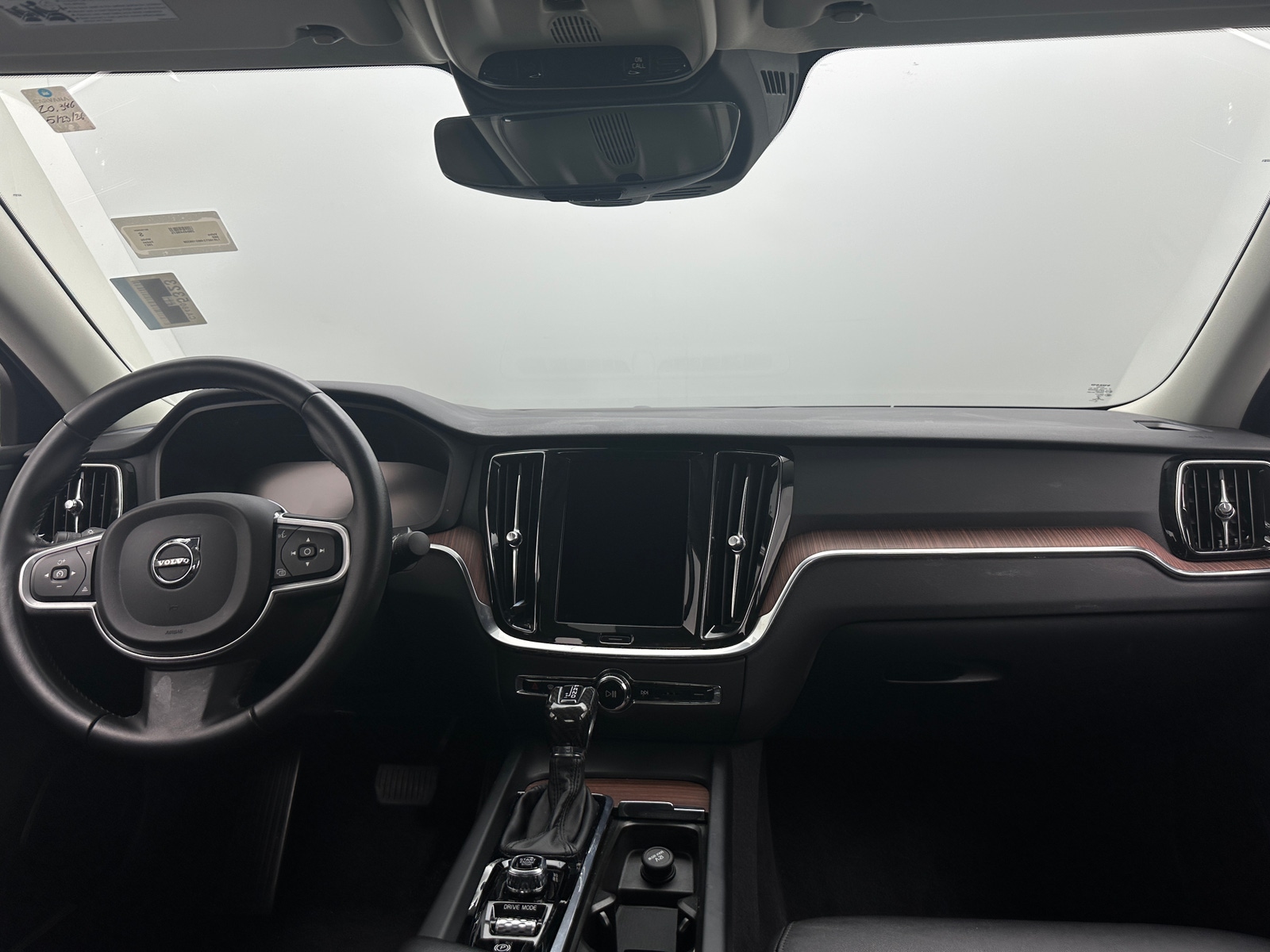 Thumbnail: 2021 Volvo S60 - 2