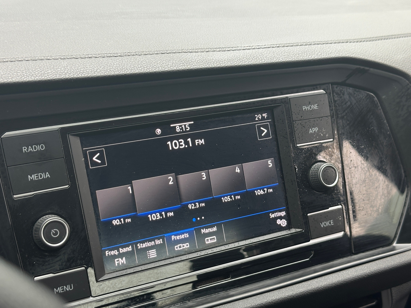 Thumbnail: 2020 Volkswagen Jetta - 4