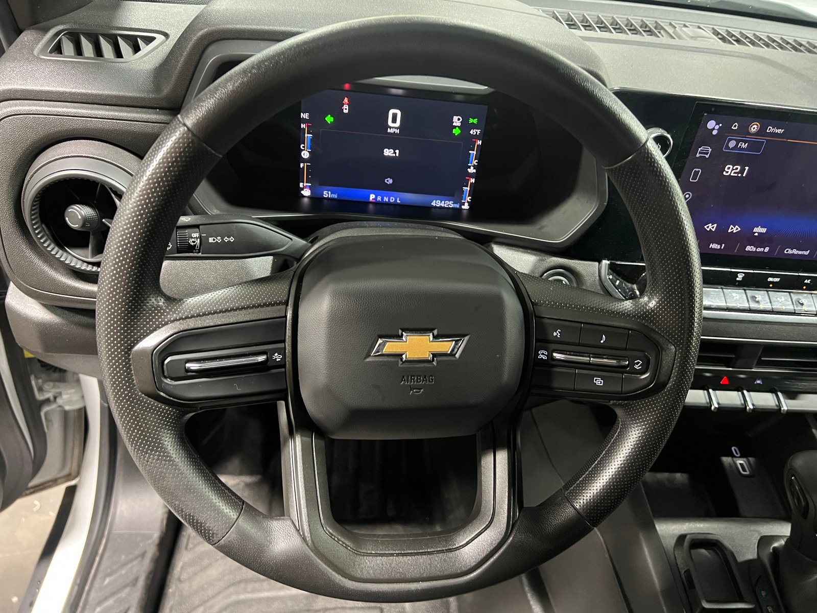 Thumbnail: 2023 Chevrolet Colorado - 5