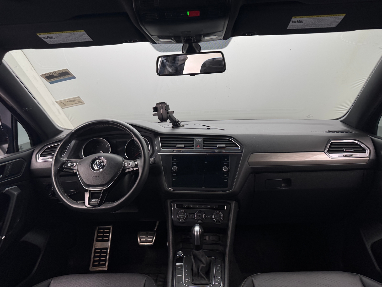 Thumbnail: 2020 Volkswagen Tiguan - 2