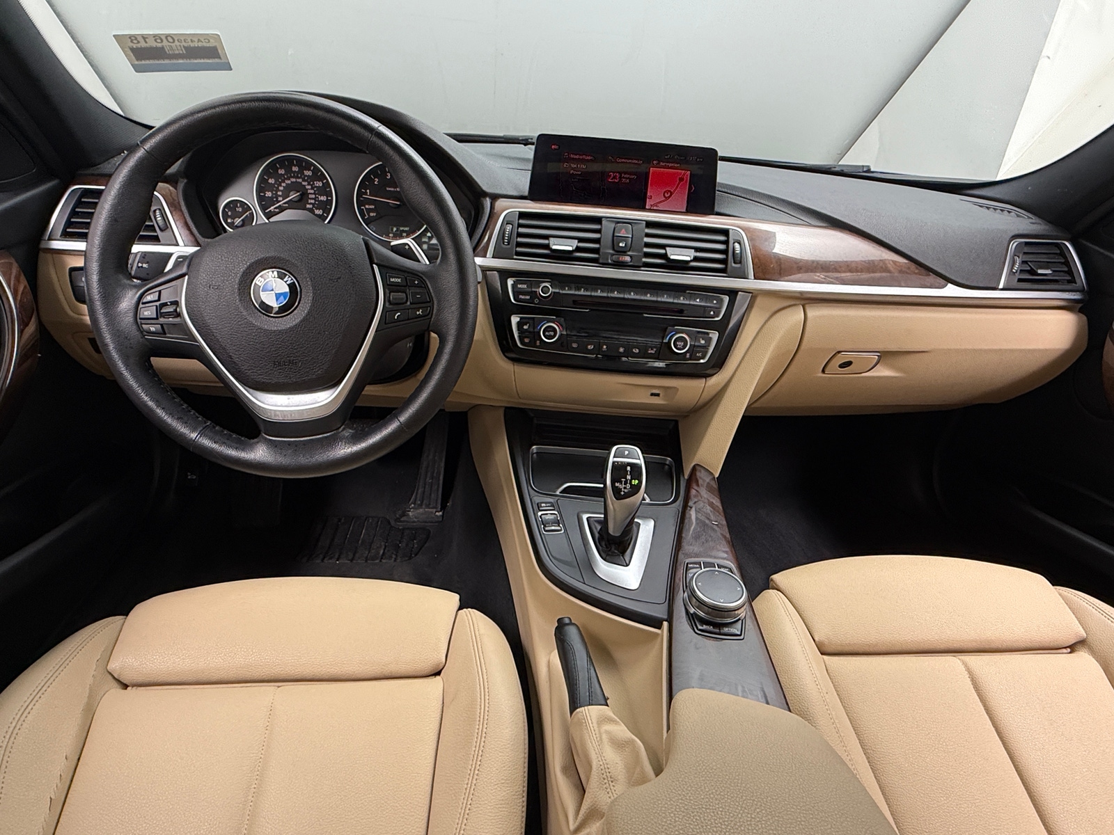 Thumbnail: 2018 BMW 3 Series - 2