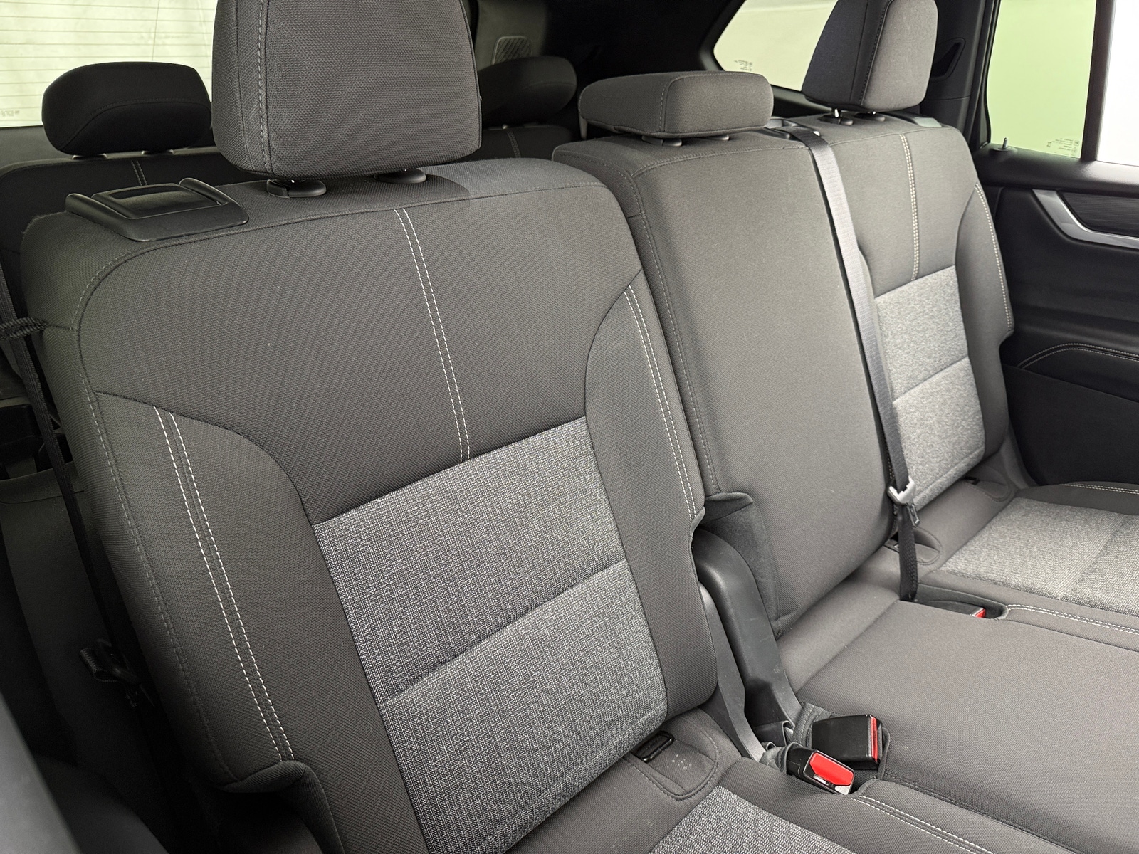 Thumbnail: 2025 GMC Acadia - 6