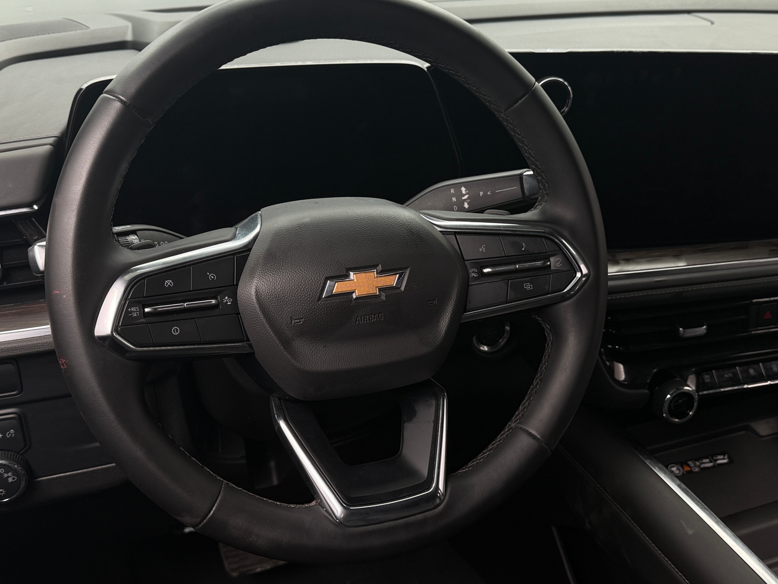 Thumbnail: 2025 Chevrolet Tahoe - 4