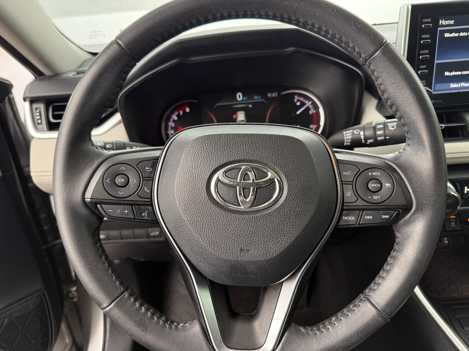 Thumbnail: 2019 Toyota RAV4 - 4