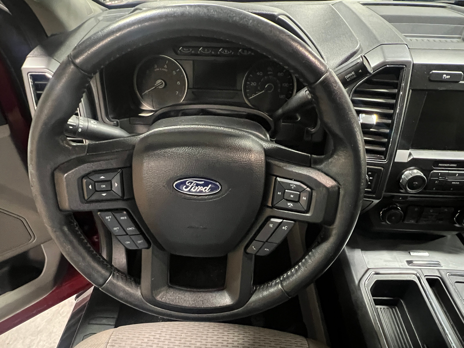 Thumbnail: 2018 Ford Econoline - 5