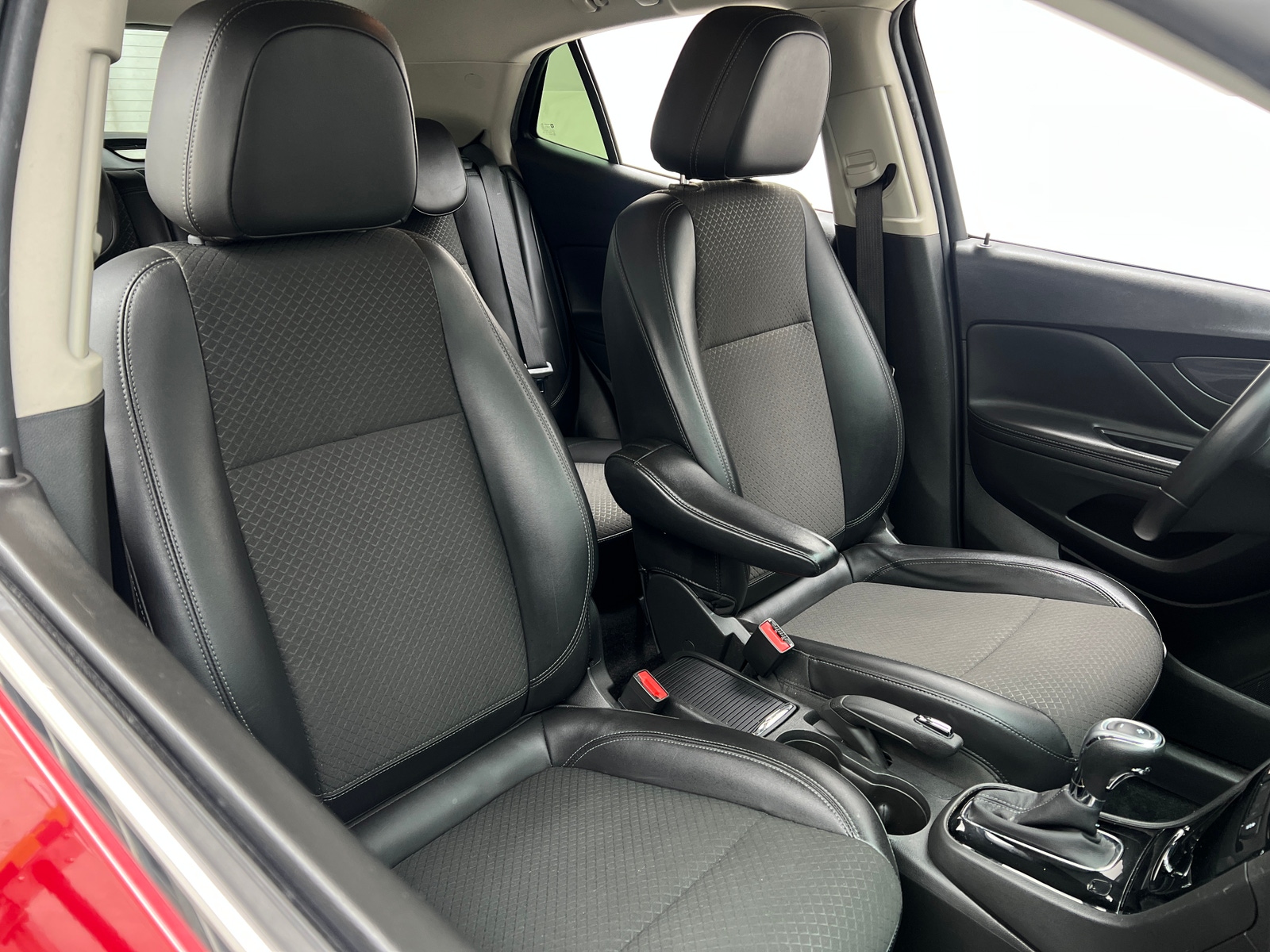 Thumbnail: 2019 Buick Encore - 2