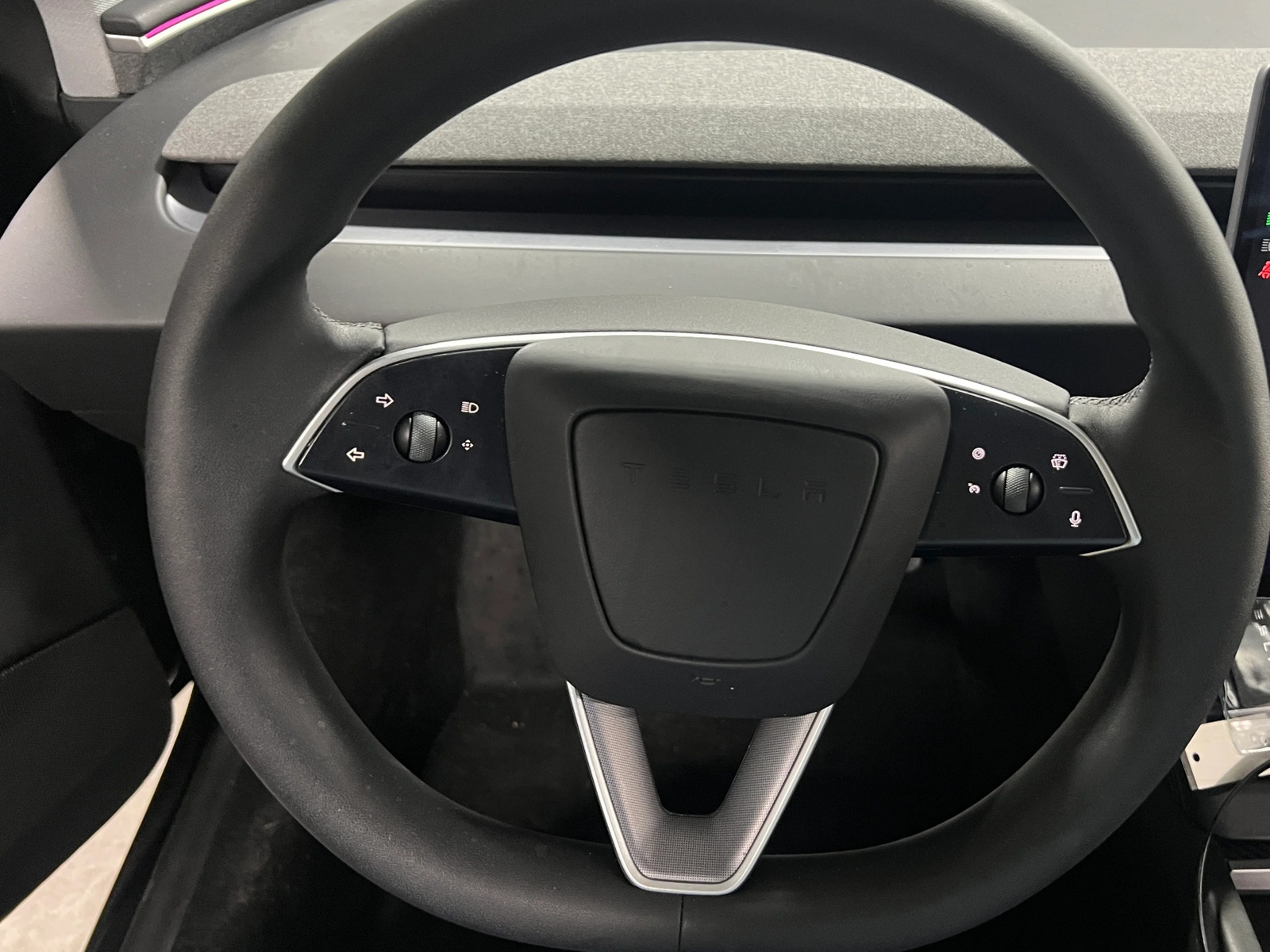 Thumbnail: 2025 Tesla Model 3 - 3